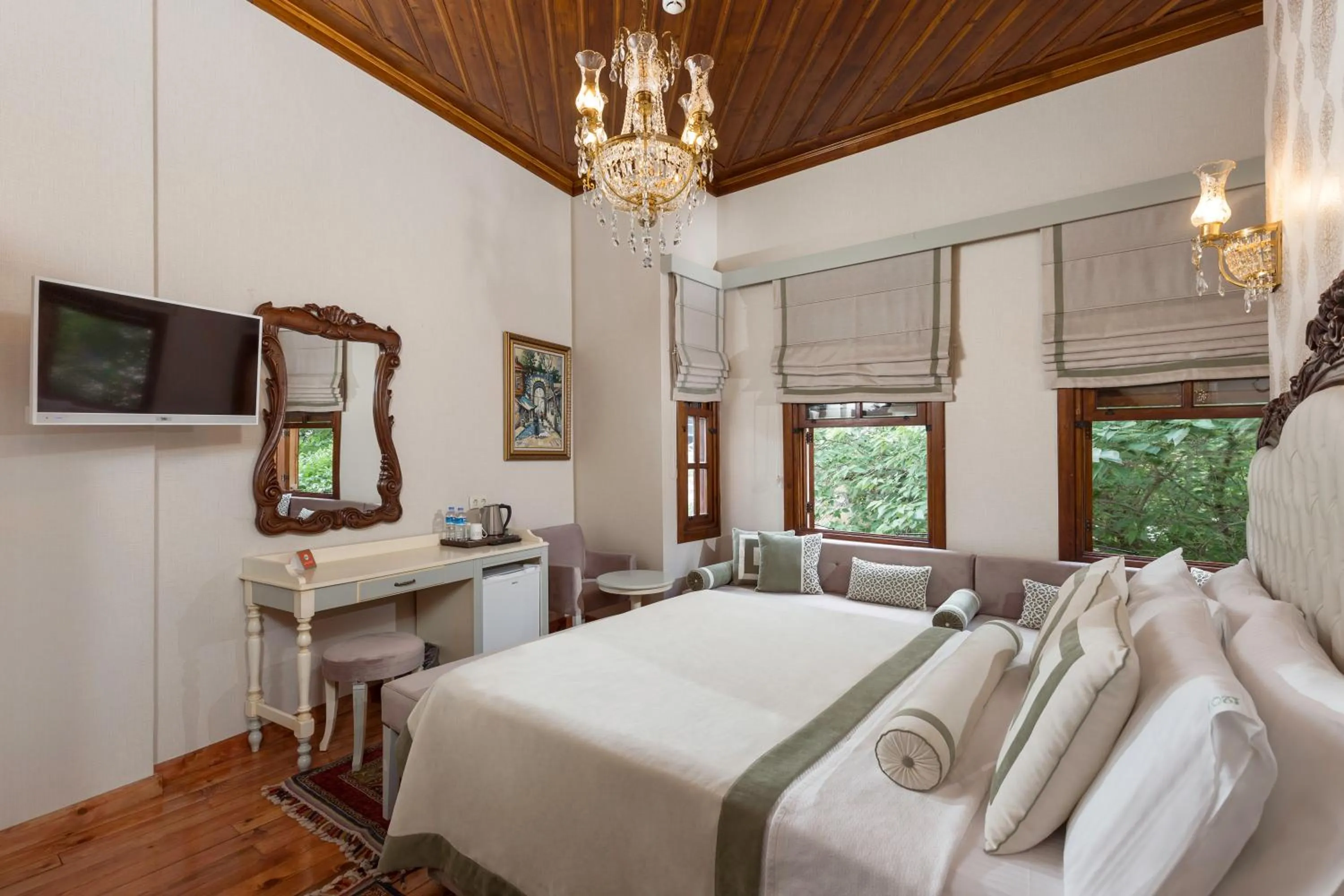 Bedroom, Bed in Hotel 1207 Special Class