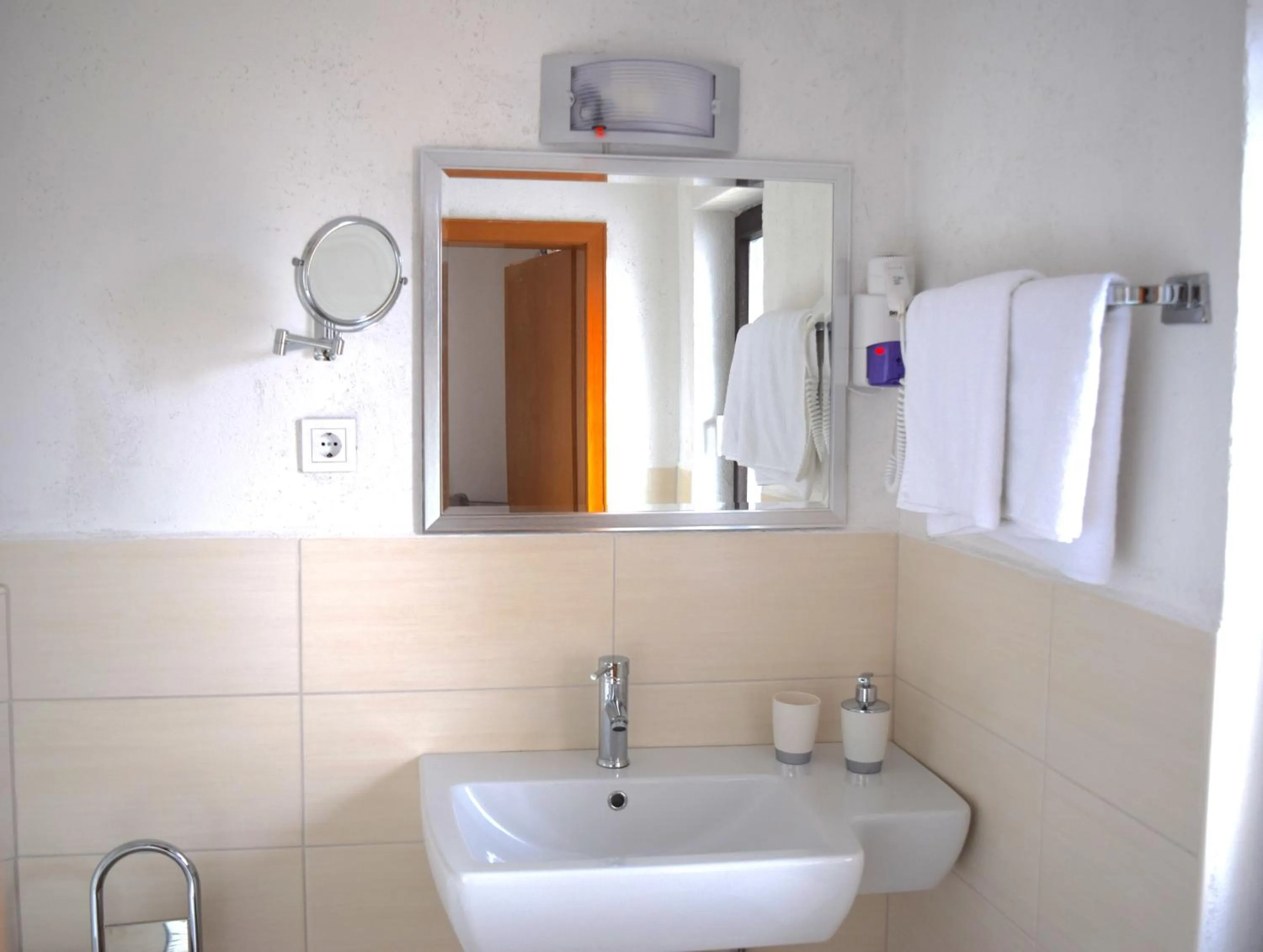 Bathroom in Hotel Tannenhof