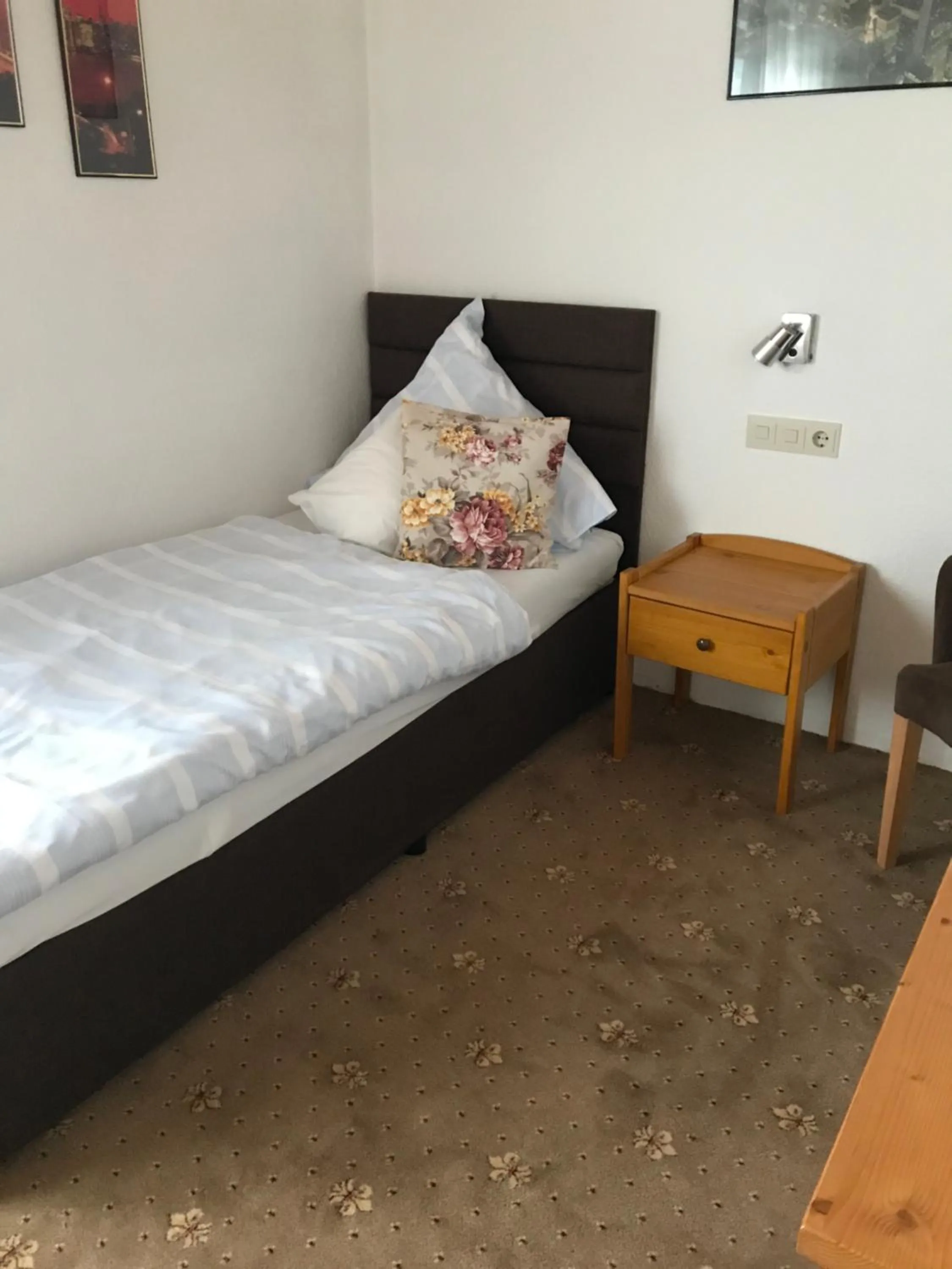 Bed in Hotel Tannenhof