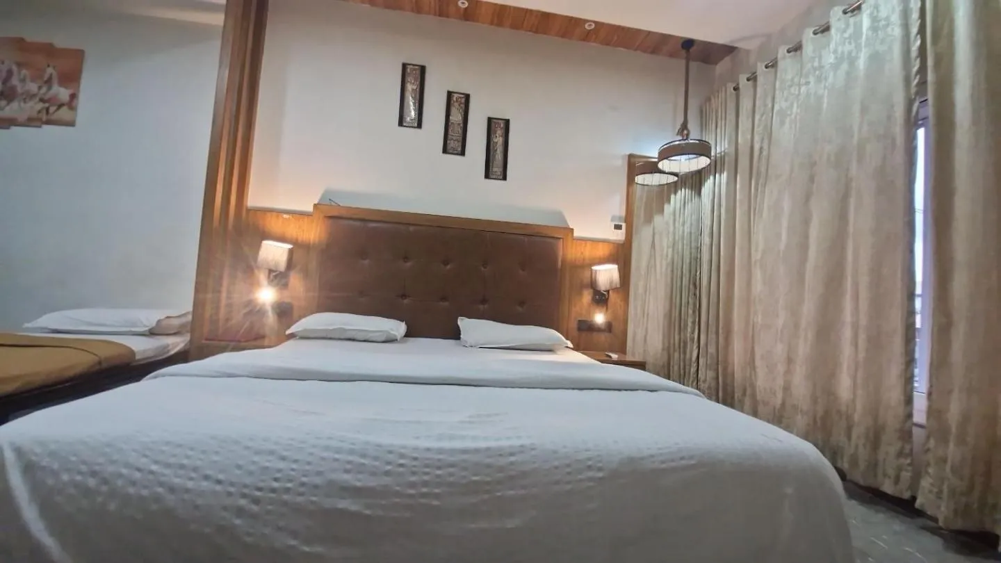 Bed in Royale Heritage