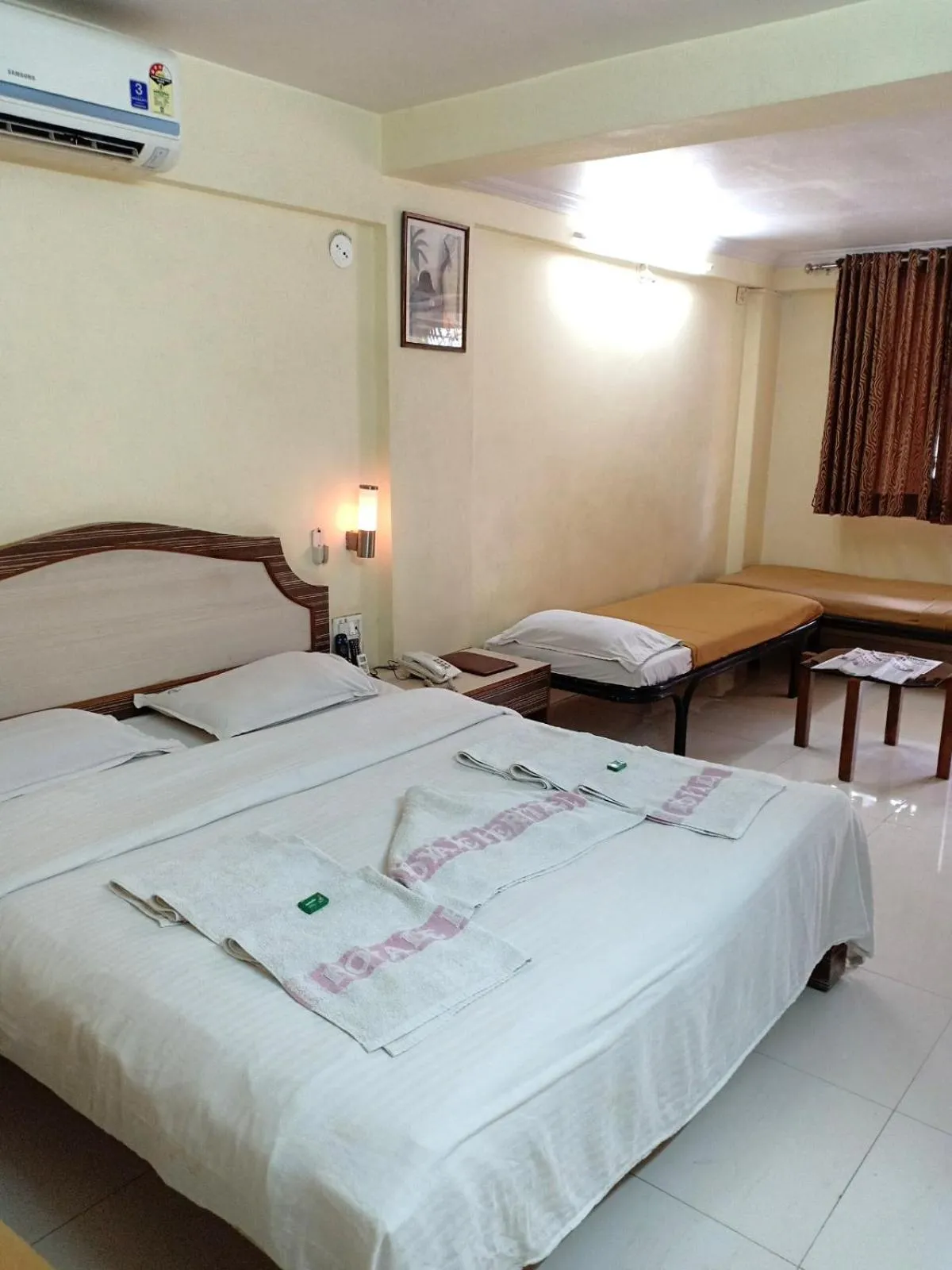 Bed in Royale Heritage