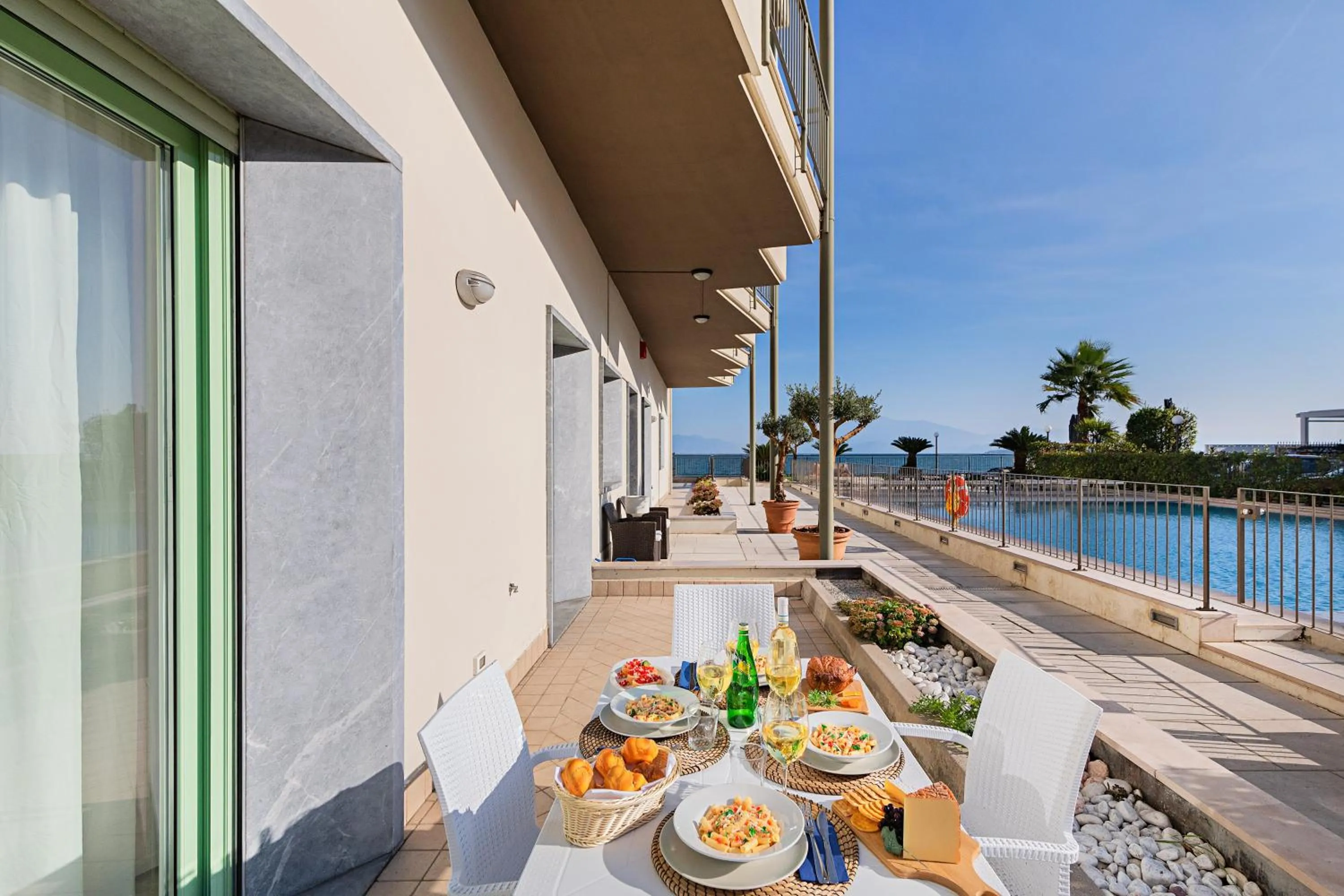 Balcony/Terrace in Residenza Miralago by Wonderful Italy