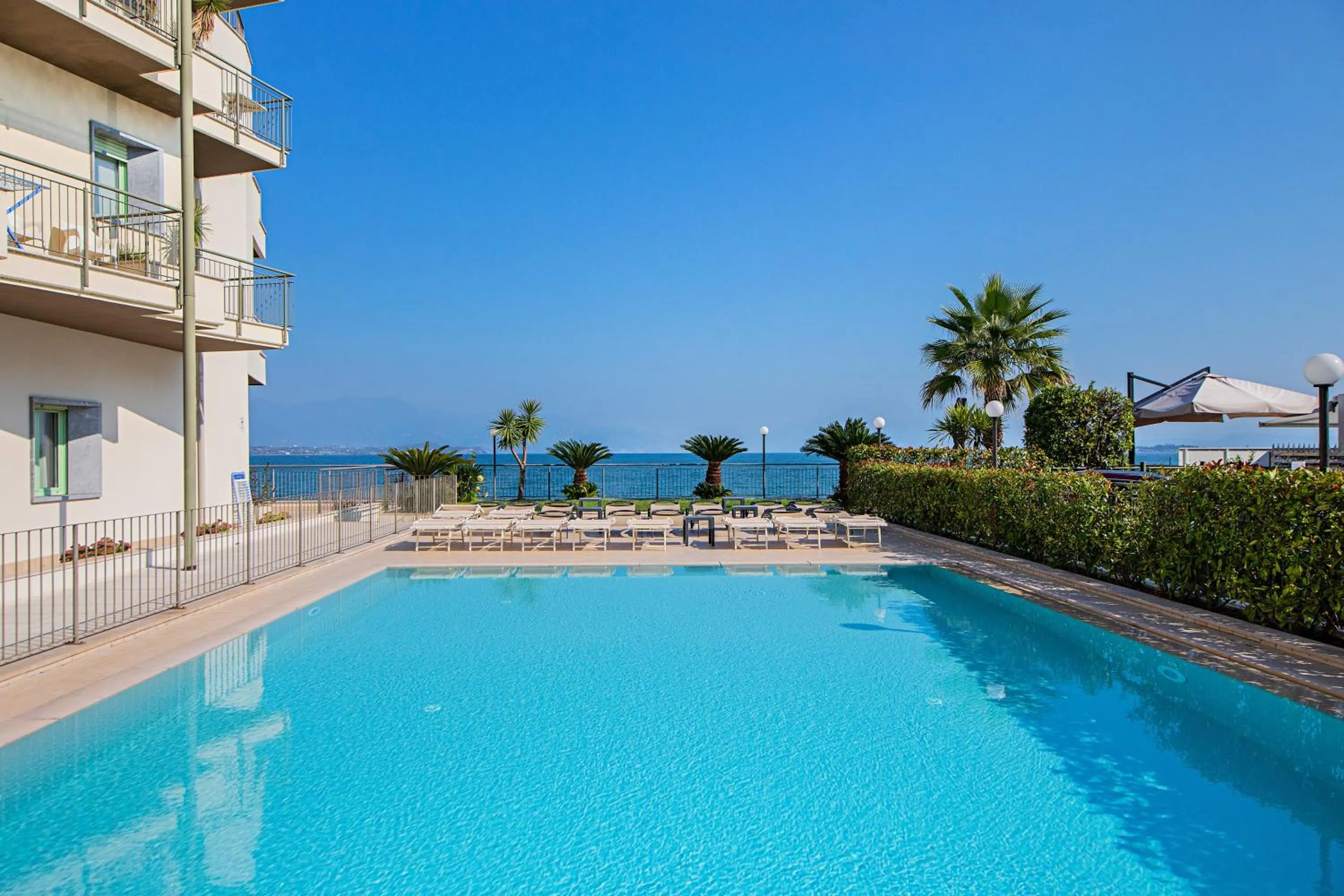 Swimming pool in Residenza Miralago by Wonderful Italy