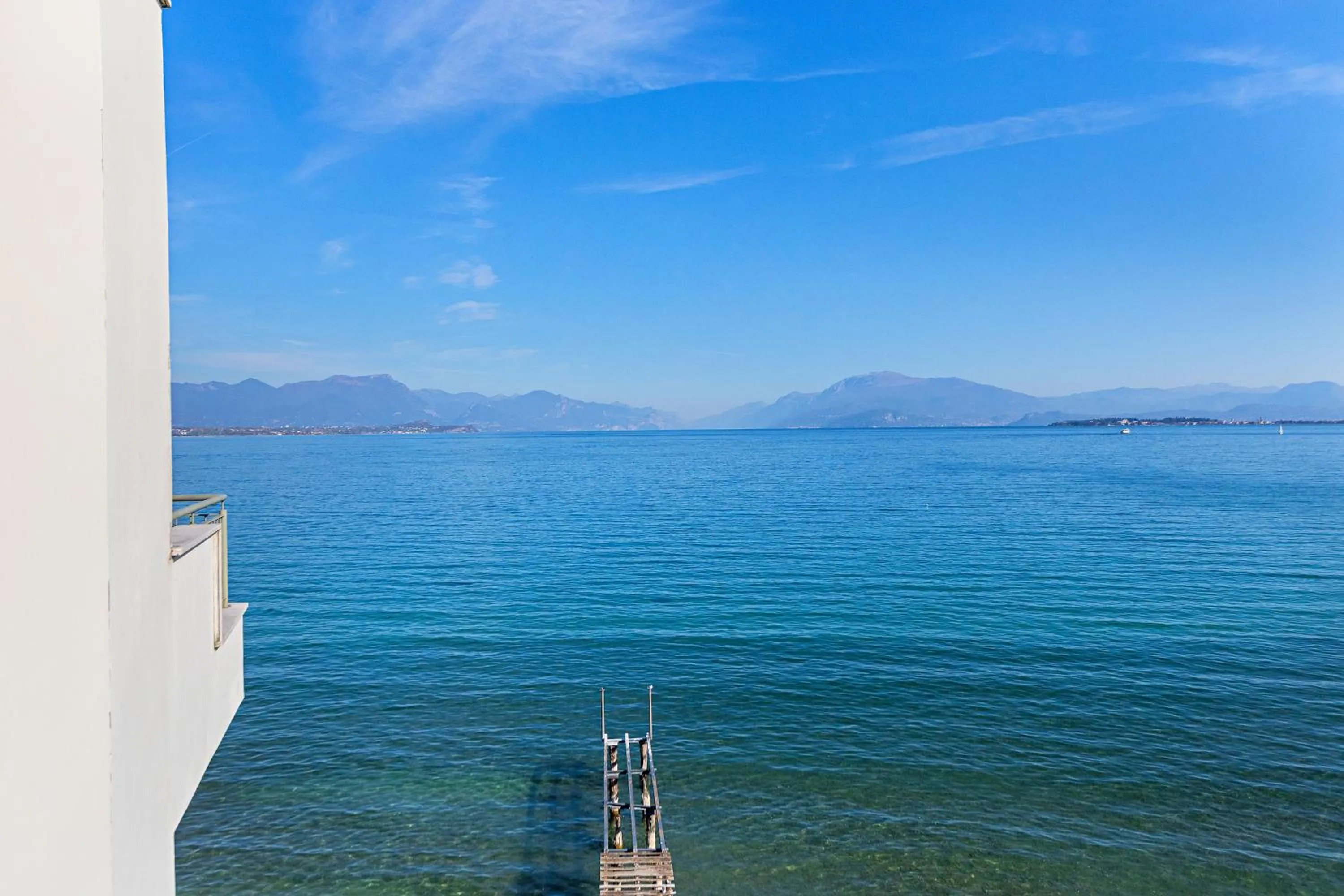 Natural landscape in Residenza Miralago by Wonderful Italy