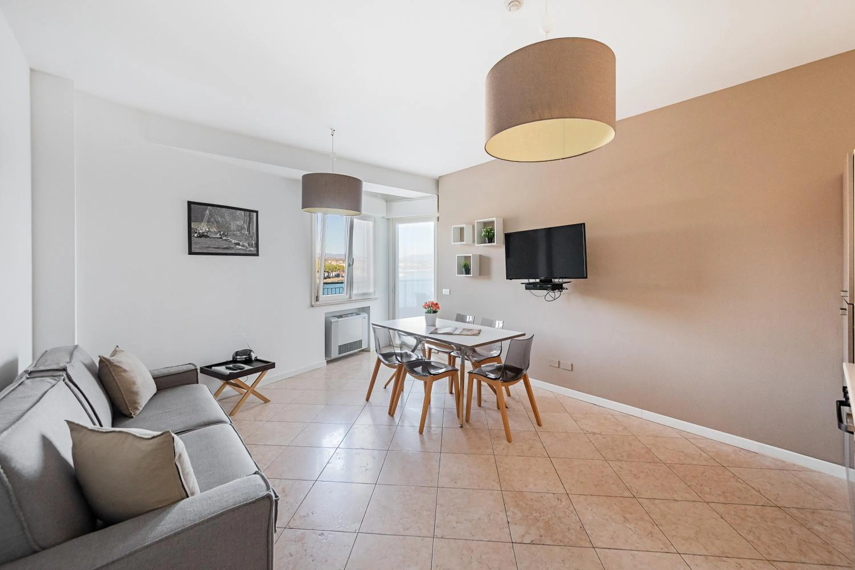 Living room in Residenza Miralago by Wonderful Italy