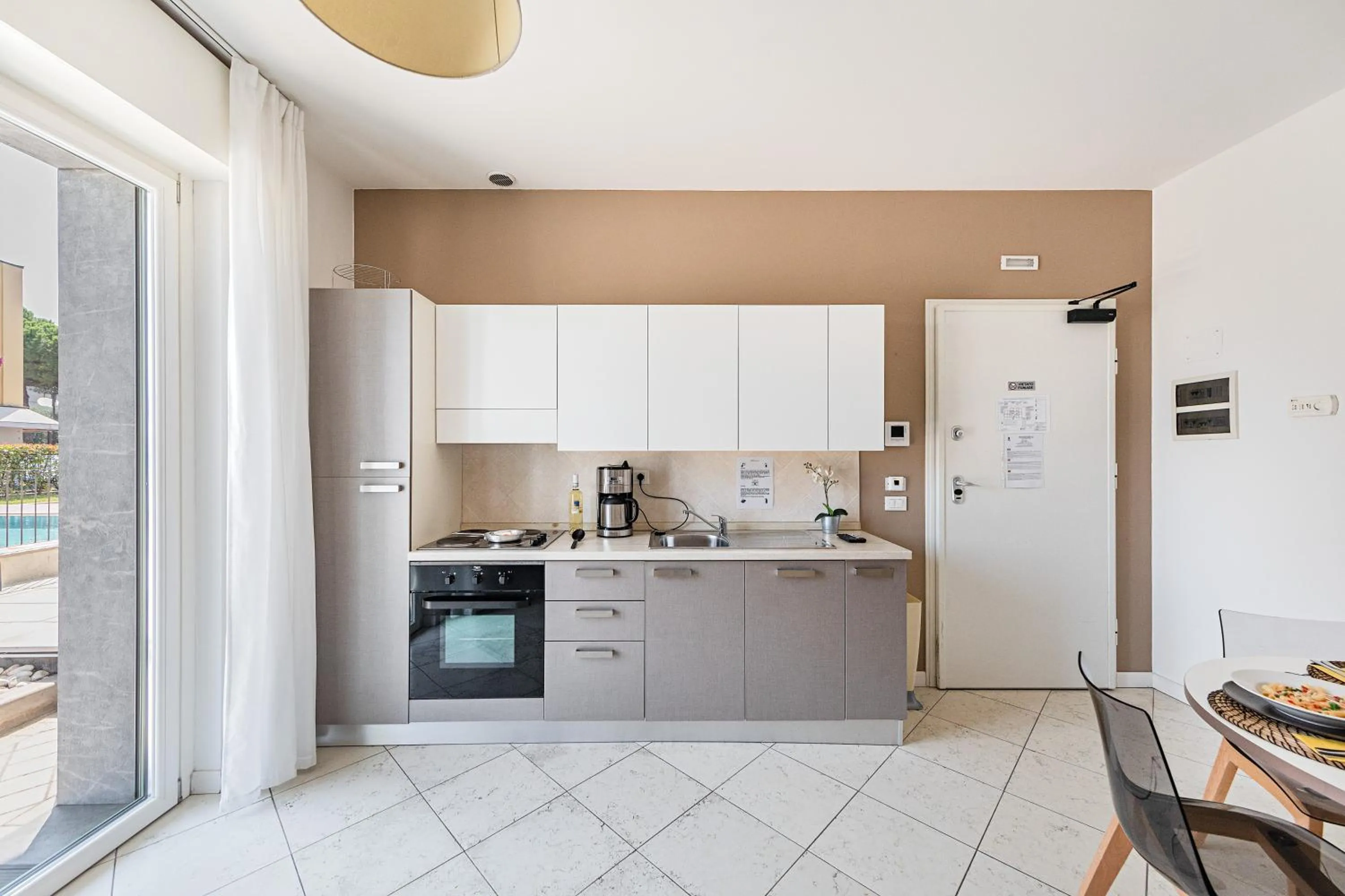 Kitchen or kitchenette in Residenza Miralago by Wonderful Italy