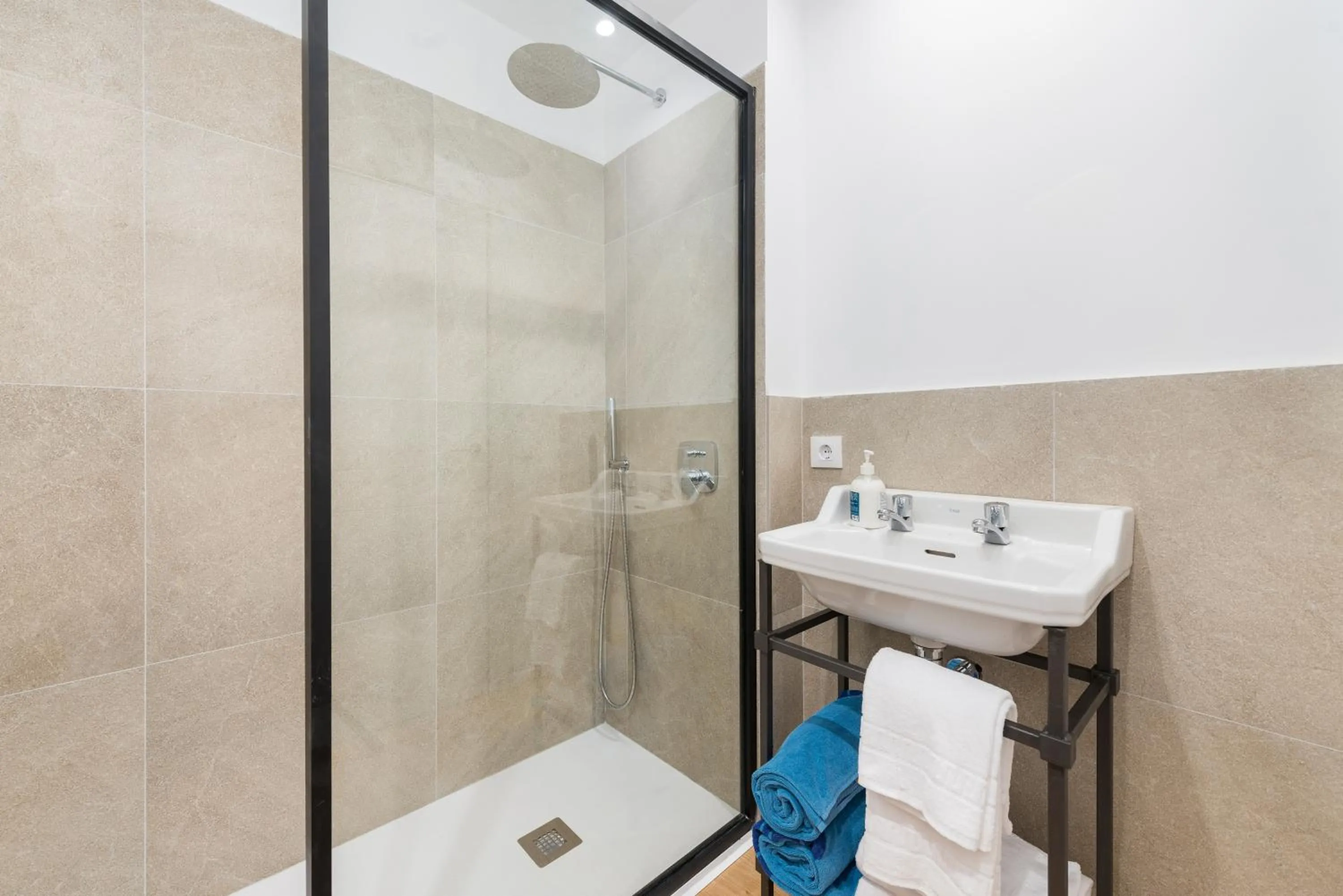 Shower in Boutique Hotel Oriola