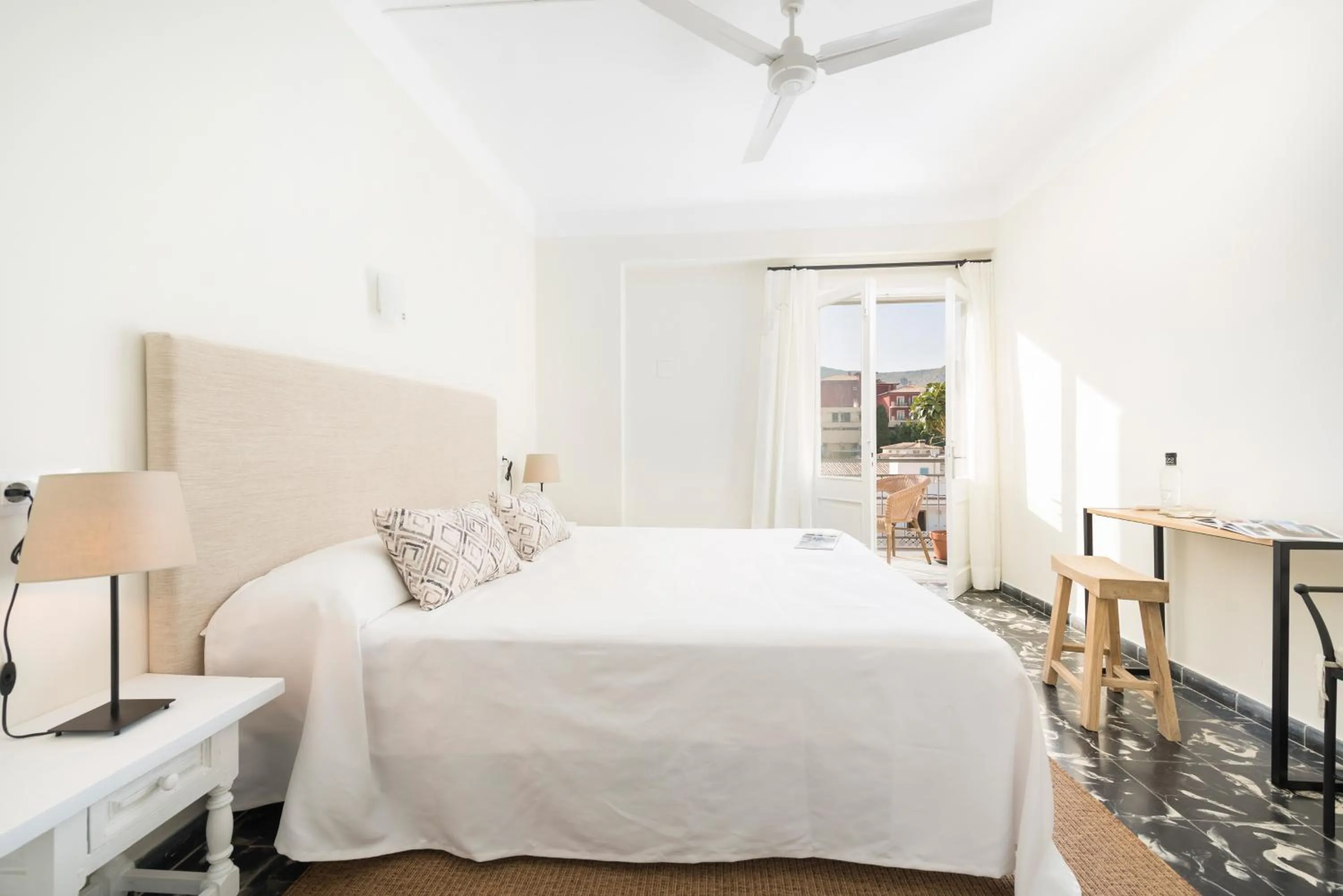 Bed in Boutique Hotel Oriola