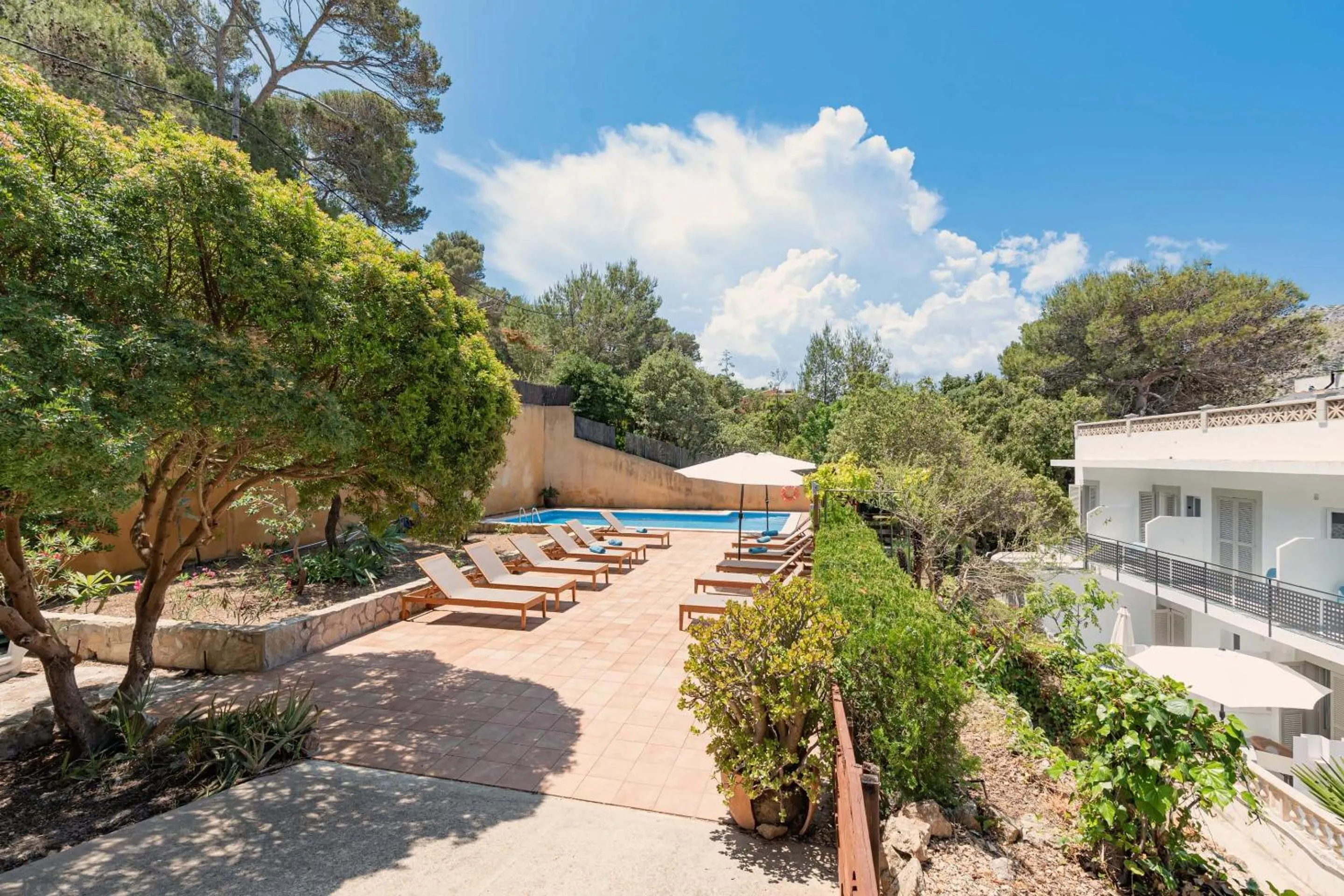 Swimming pool in Boutique Hotel Oriola
