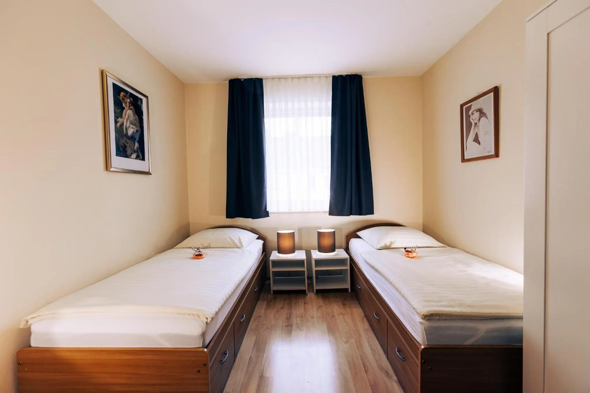 Bed in Hotel Restaurant Zagreb