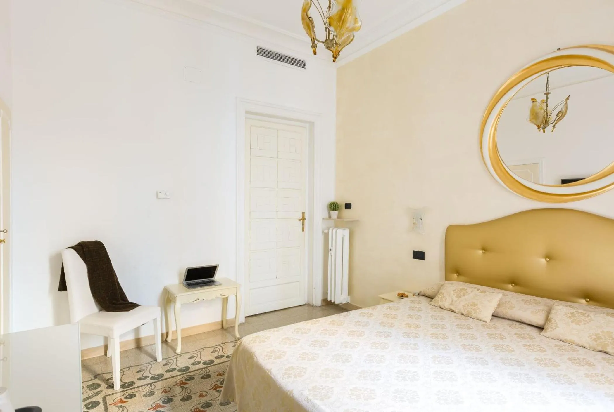 Bed in Relais Calamatta