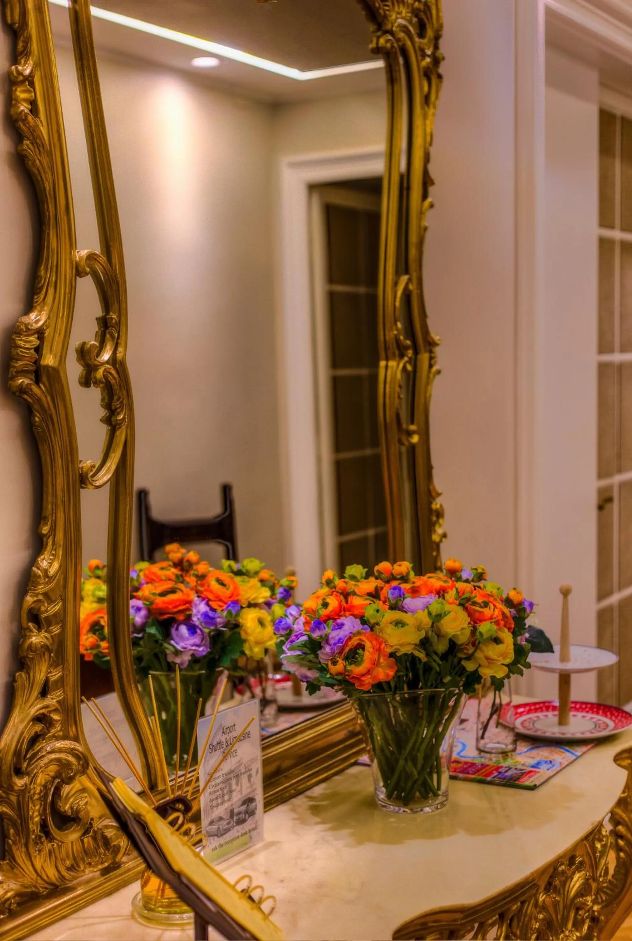 Decorative detail in Relais Calamatta