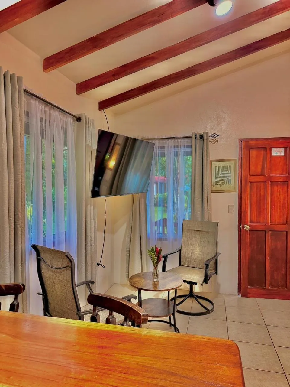 Loma Real Hot Springs Bed & Breakfast