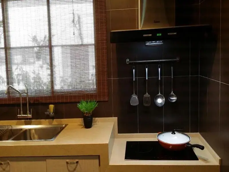 Miracle Suite Miracle Suite