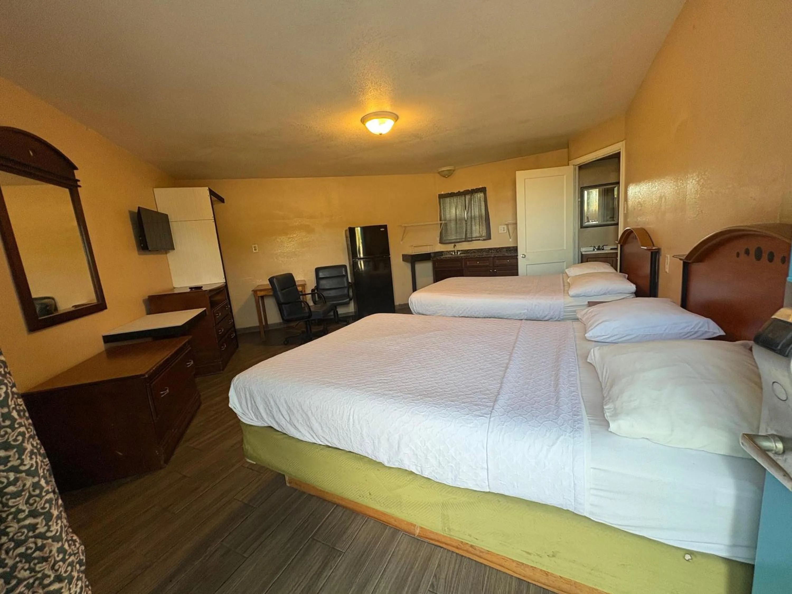 Bedroom, Bed in SE'Air Motel By Townhouse Corpus Christi - Padre Island Tx