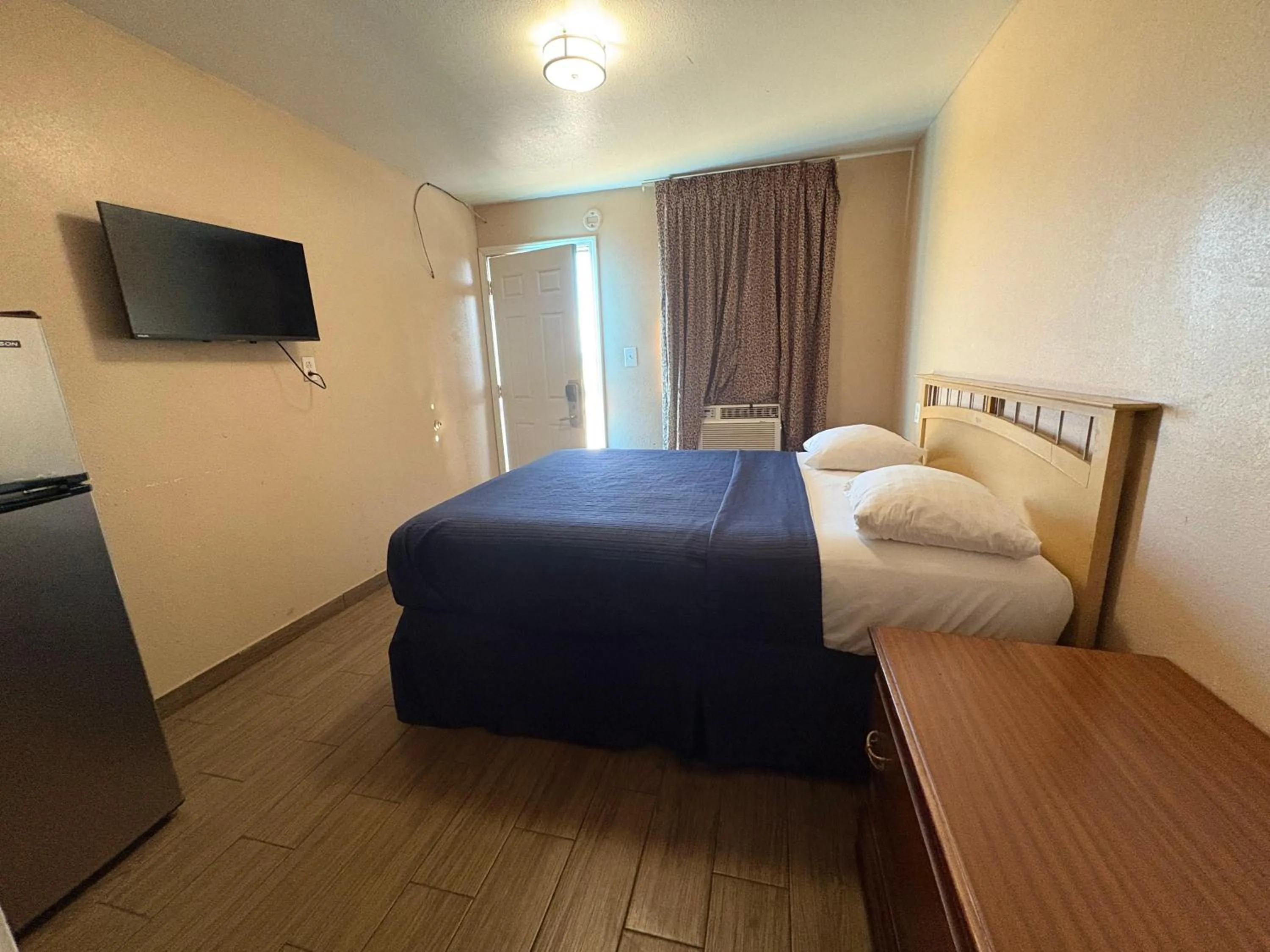 Bedroom, Bed in SE'Air Motel By Townhouse Corpus Christi - Padre Island Tx