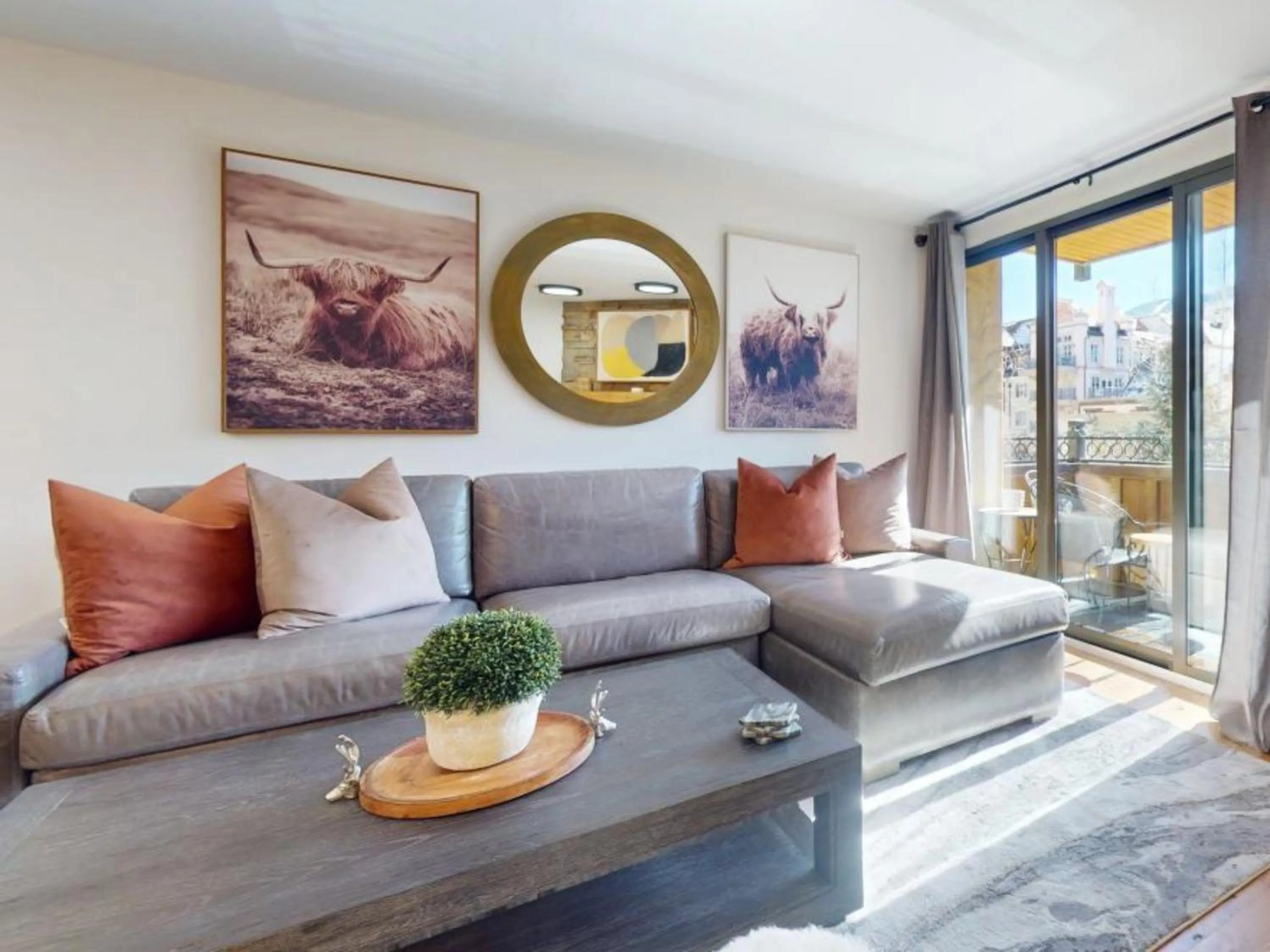 Living room in The Landmark