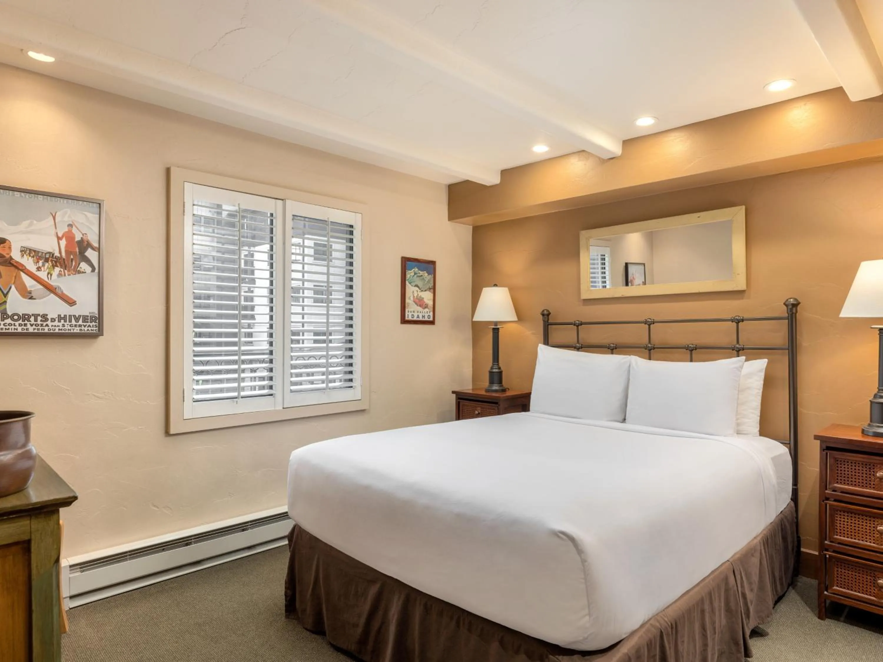 Bedroom, Bed in The Landmark