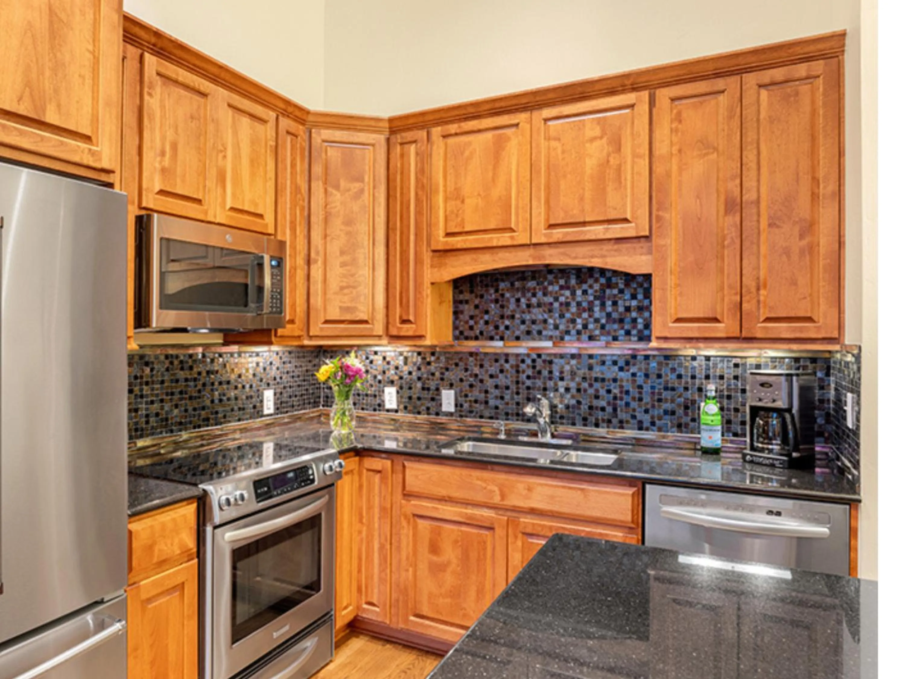 Kitchen or kitchenette in The Landmark