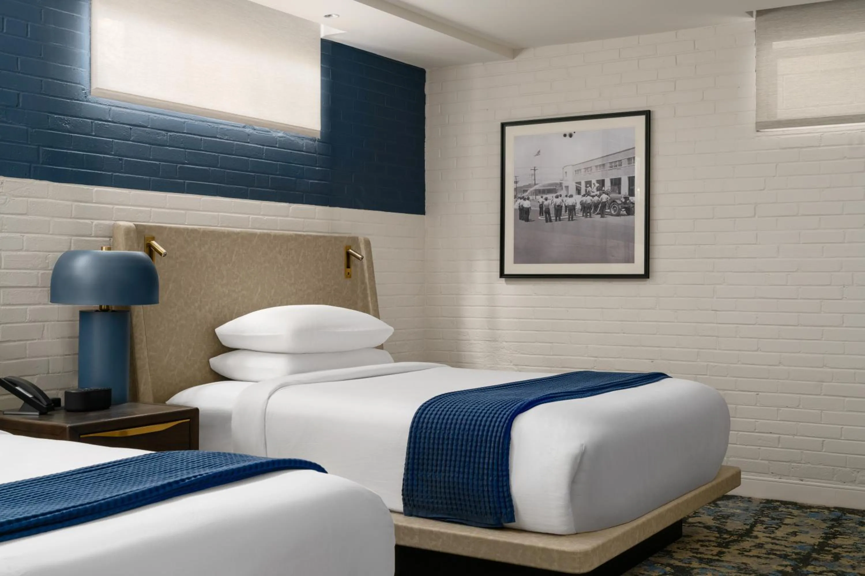 Queen Room with Two Queen Beds in The Lantern Hotel Columbia