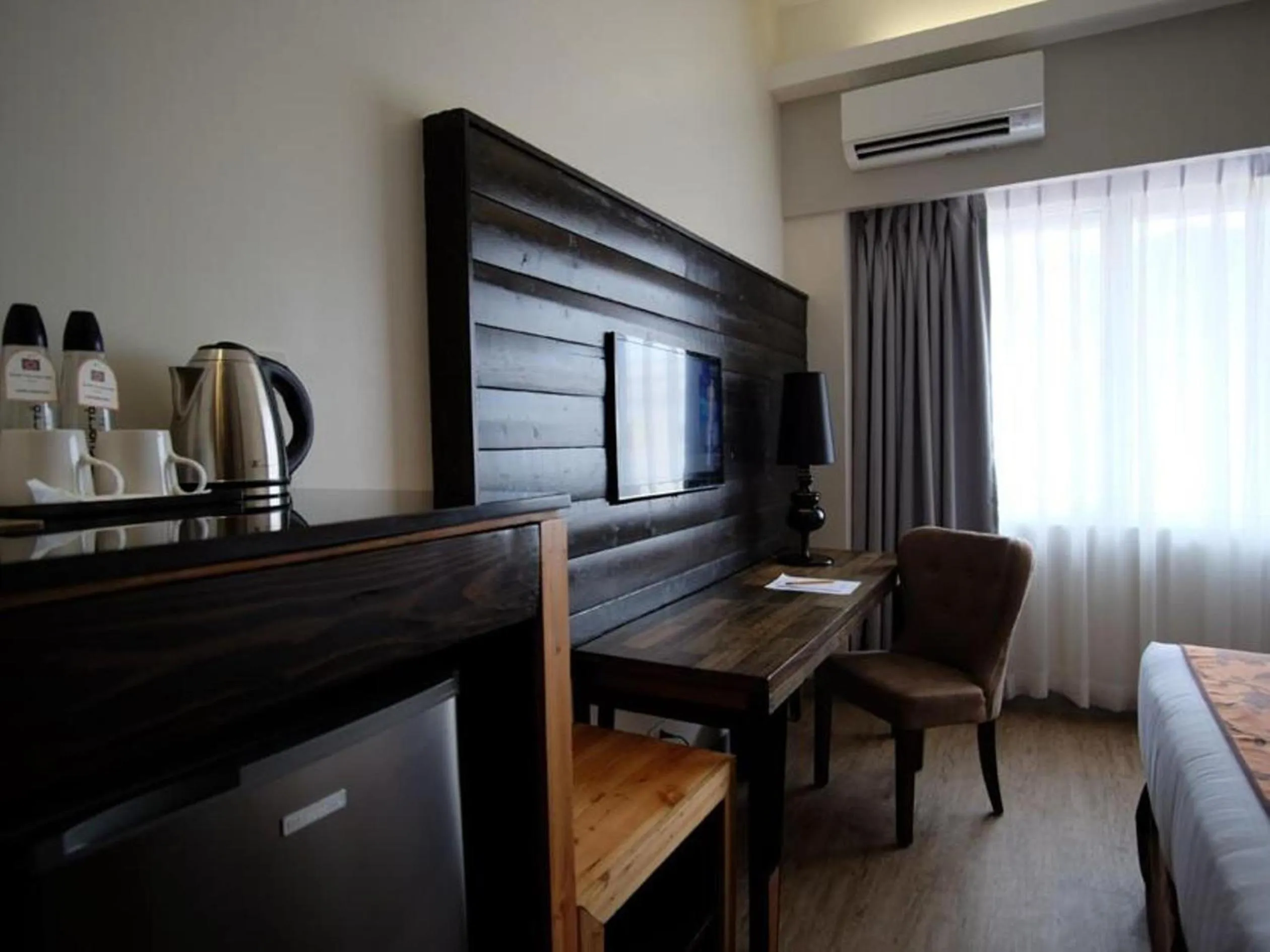 Bedroom, Bed in Cuarto Hotels Cebu