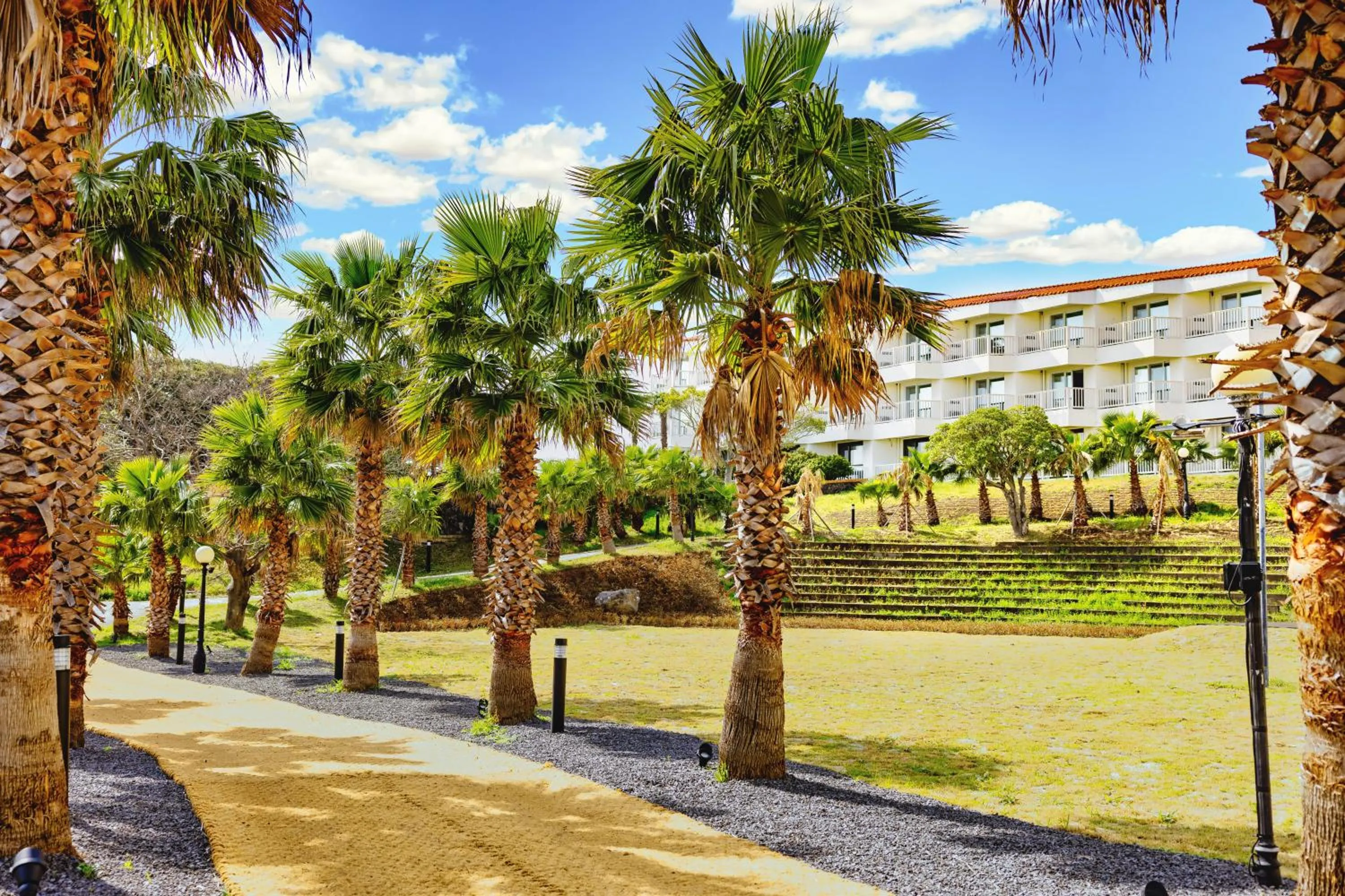 Garden in Kensington Resort Jeju Jungmun