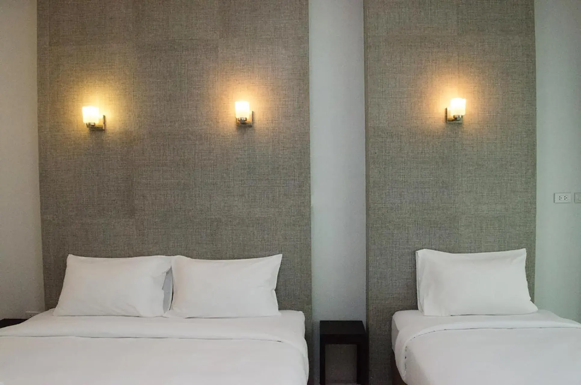 Bed in Ban Krut Resort Bed in Ban Krut Resort