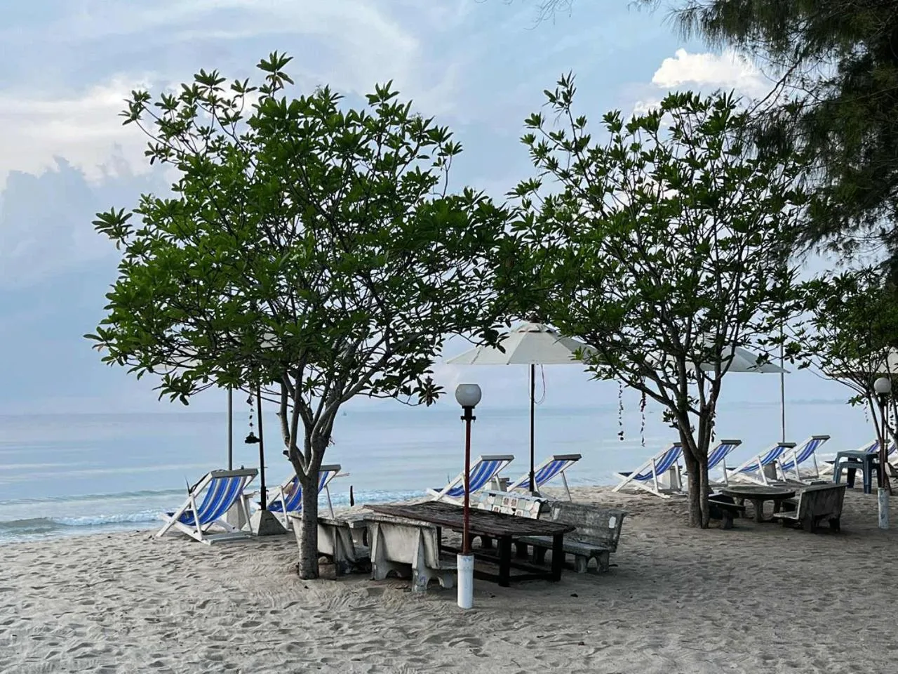 Beach in Ban Krut Resort