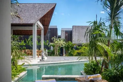 Lokale Pererenan Resort Hotels & Villa Lokale Pererenan Resort Hotels & Villa