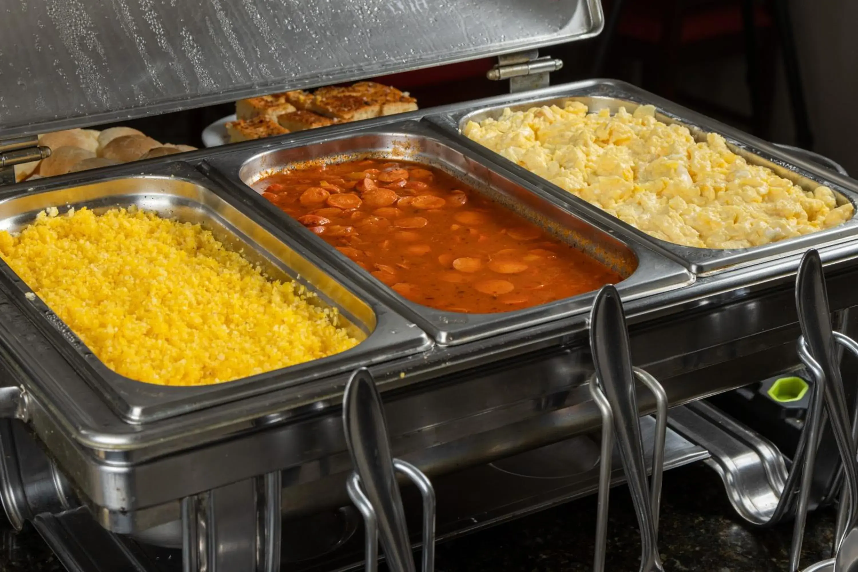 Breakfast in Hotel Nacional Inn São Paulo- Próximo ao SAMPA SKY Breakfast in Hotel Nacional Inn São Paulo- Próximo ao SAMPA SKY