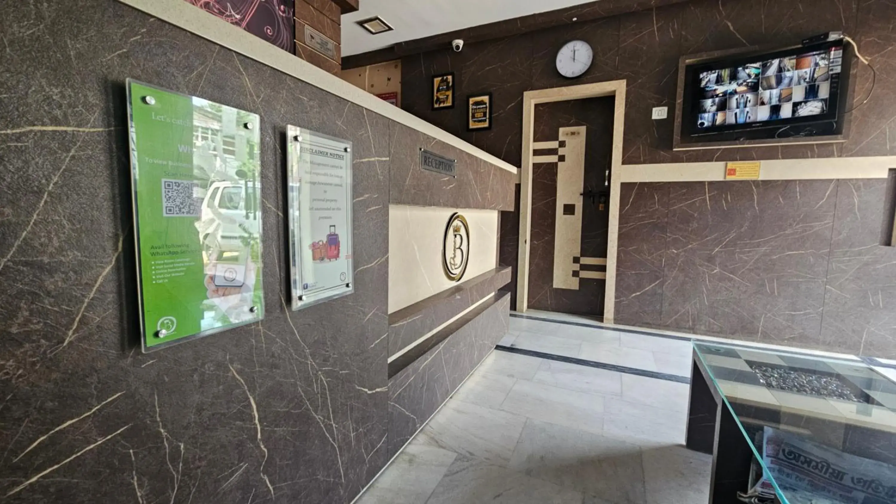 Lobby or reception in Hotel Prince B Lobby or reception in Hotel Prince B