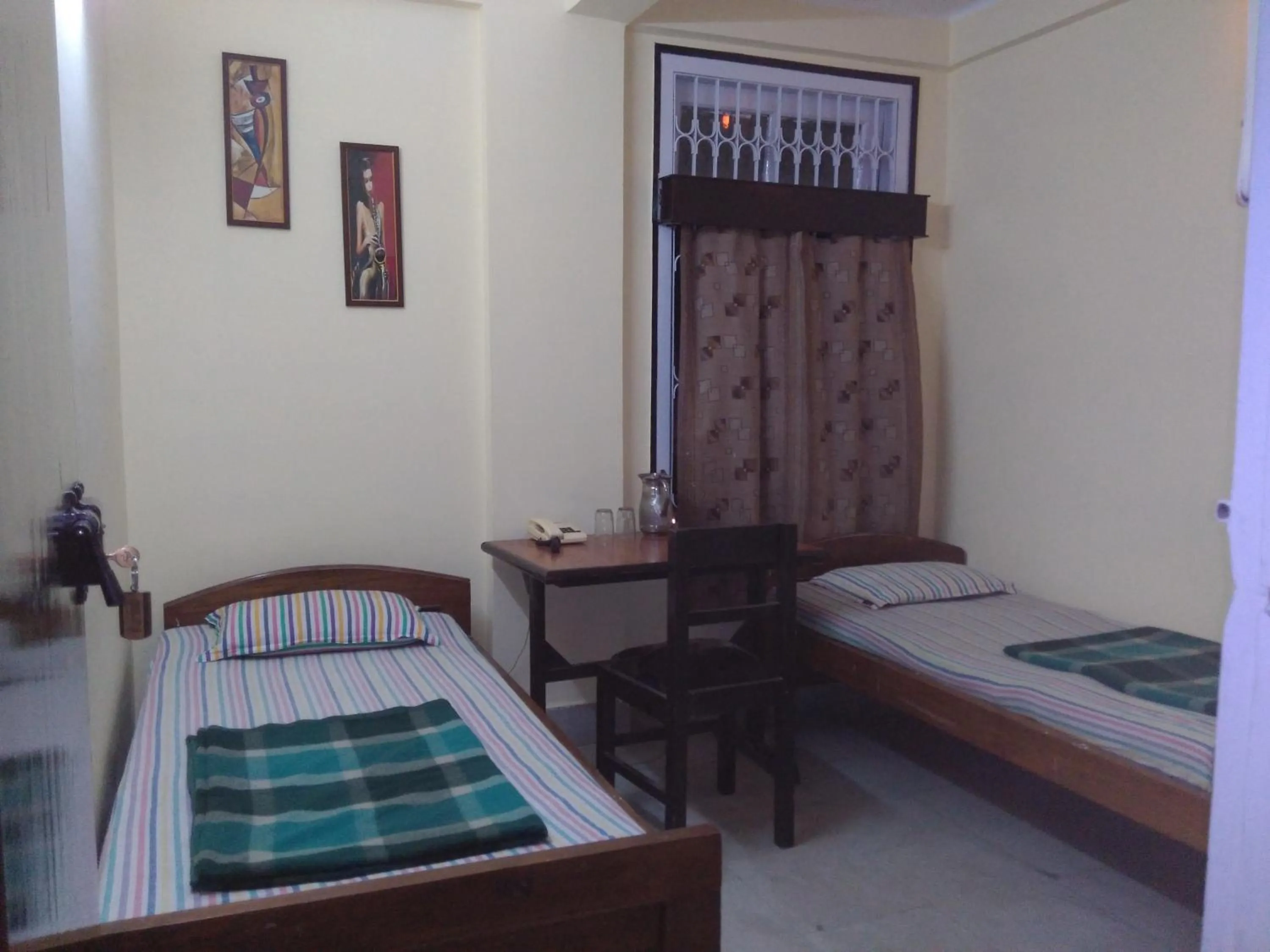 Photo of the whole room, Bed in Hotel Prince B