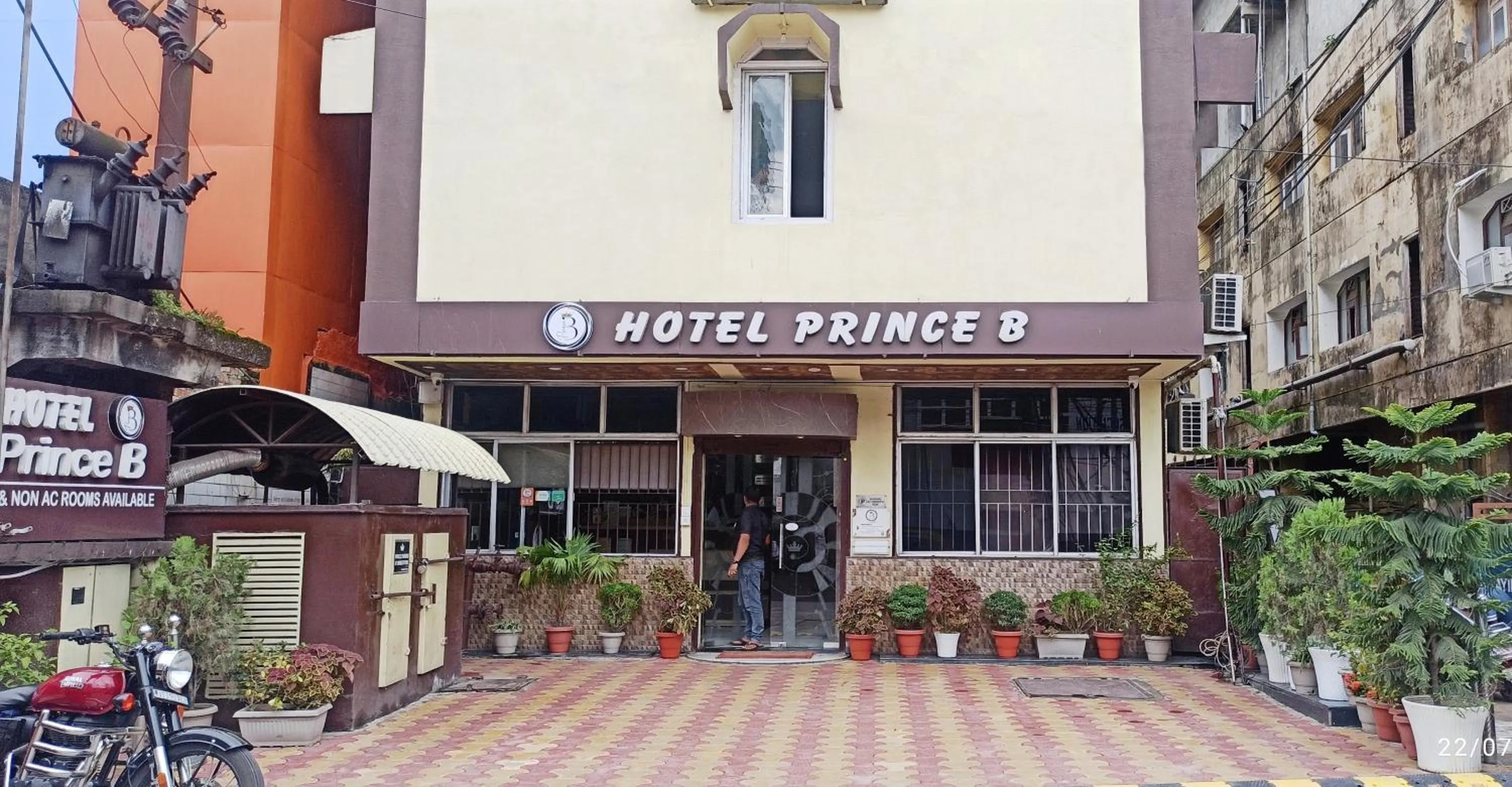 Property building in Hotel Prince B