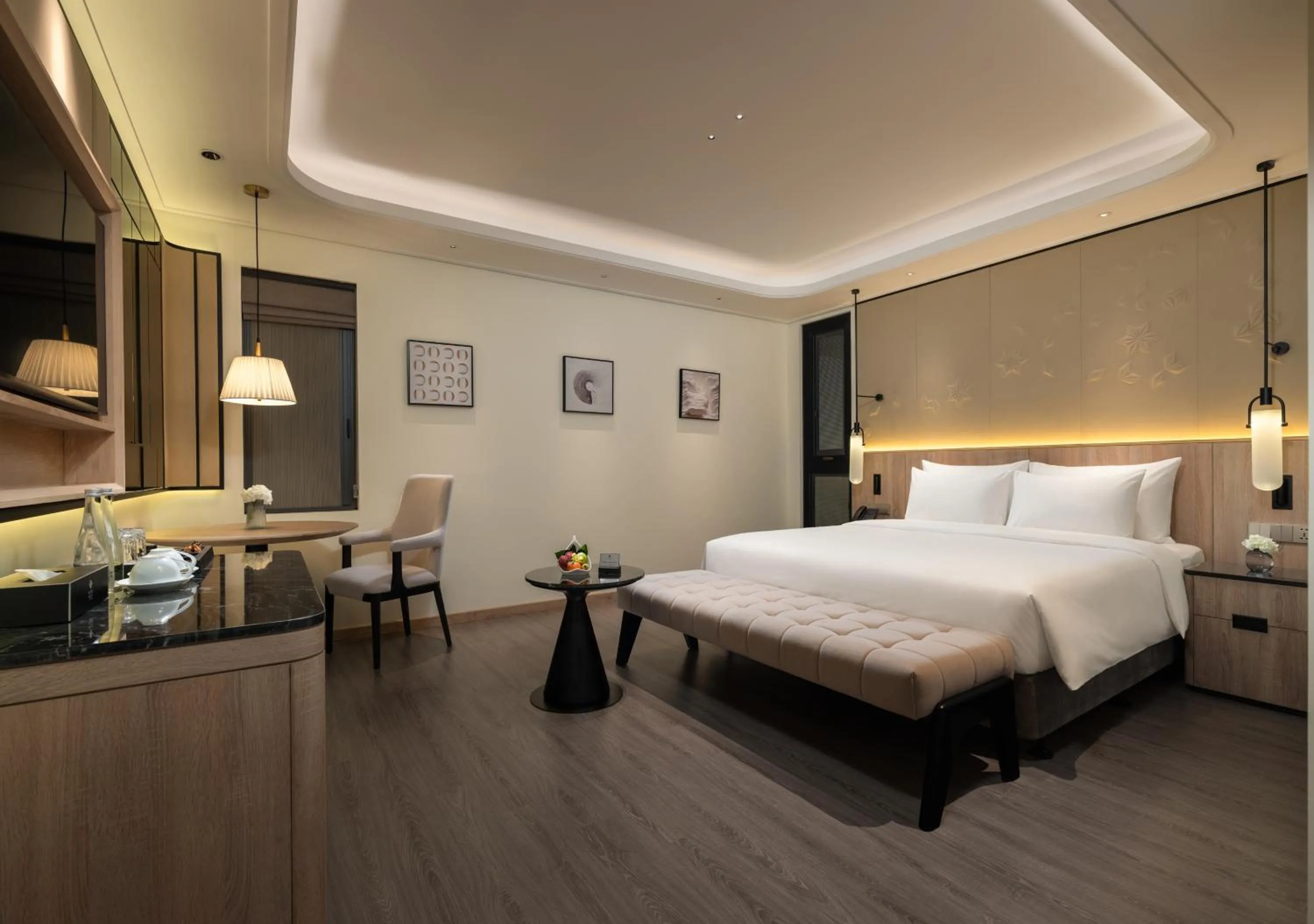 Colonial Deluxe Double or Twin Internal Window in HOTEL du LAC SIGNATURE