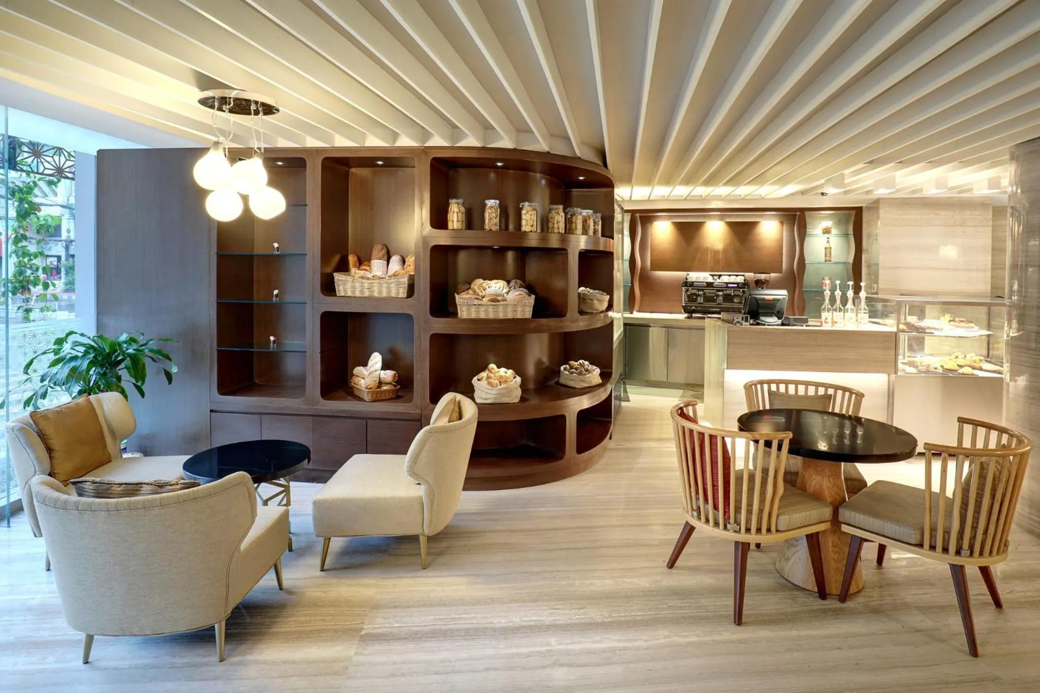 Restaurant/places to eat in Crowne Plaza Dhaka Gulshan by IHG