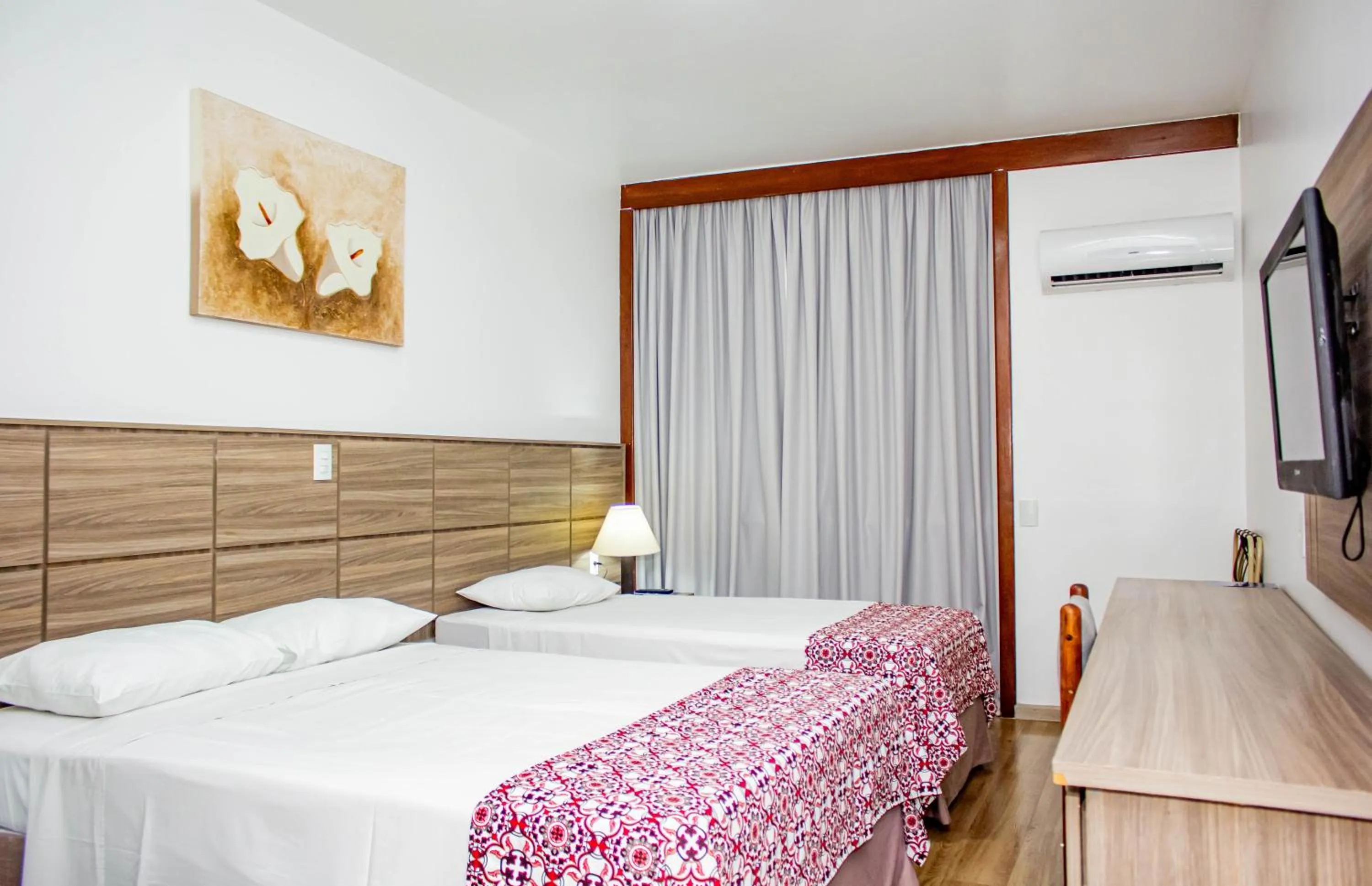 Photo of the whole room, Bed in Hotel Dan Inn Planalto São Paulo