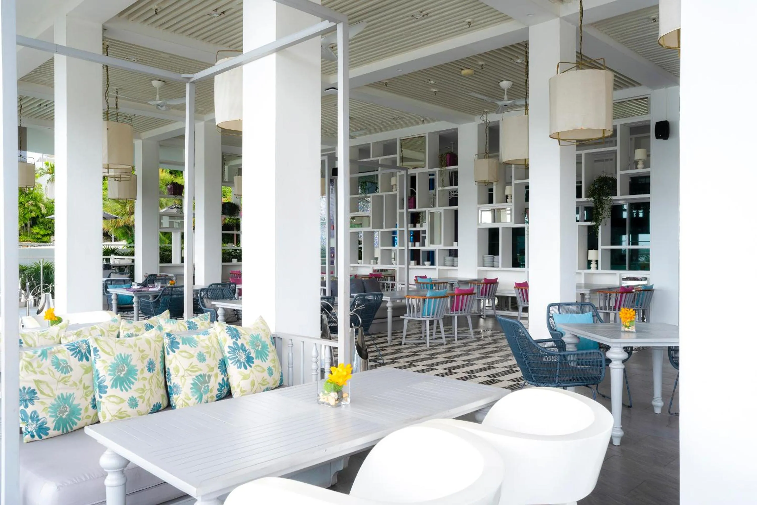 Restaurant/places to eat in The Nai Harn