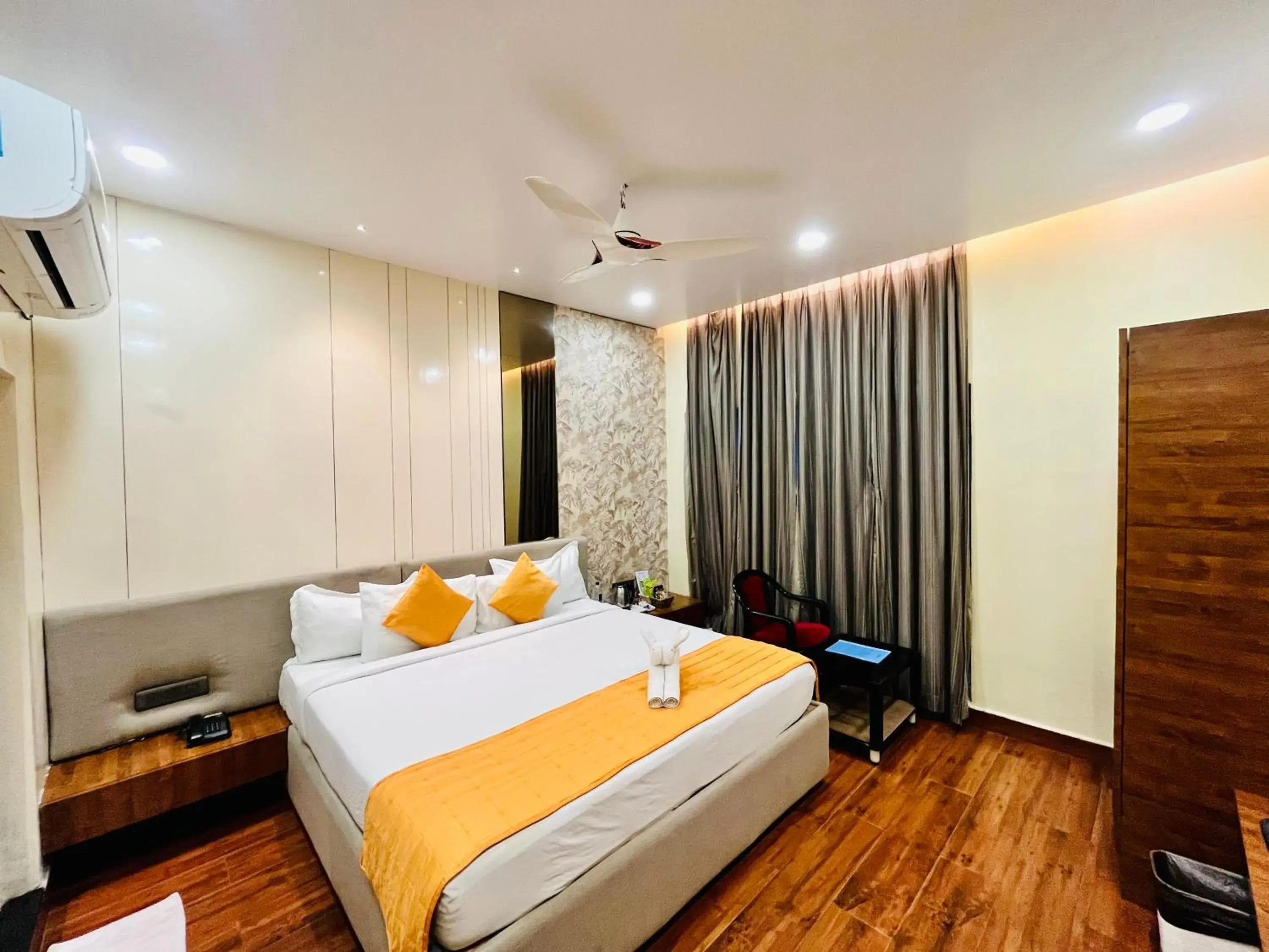 Bed in Shankar Bhavan By Vinayak Hotels Bed in Shankar Bhavan By Vinayak Hotels