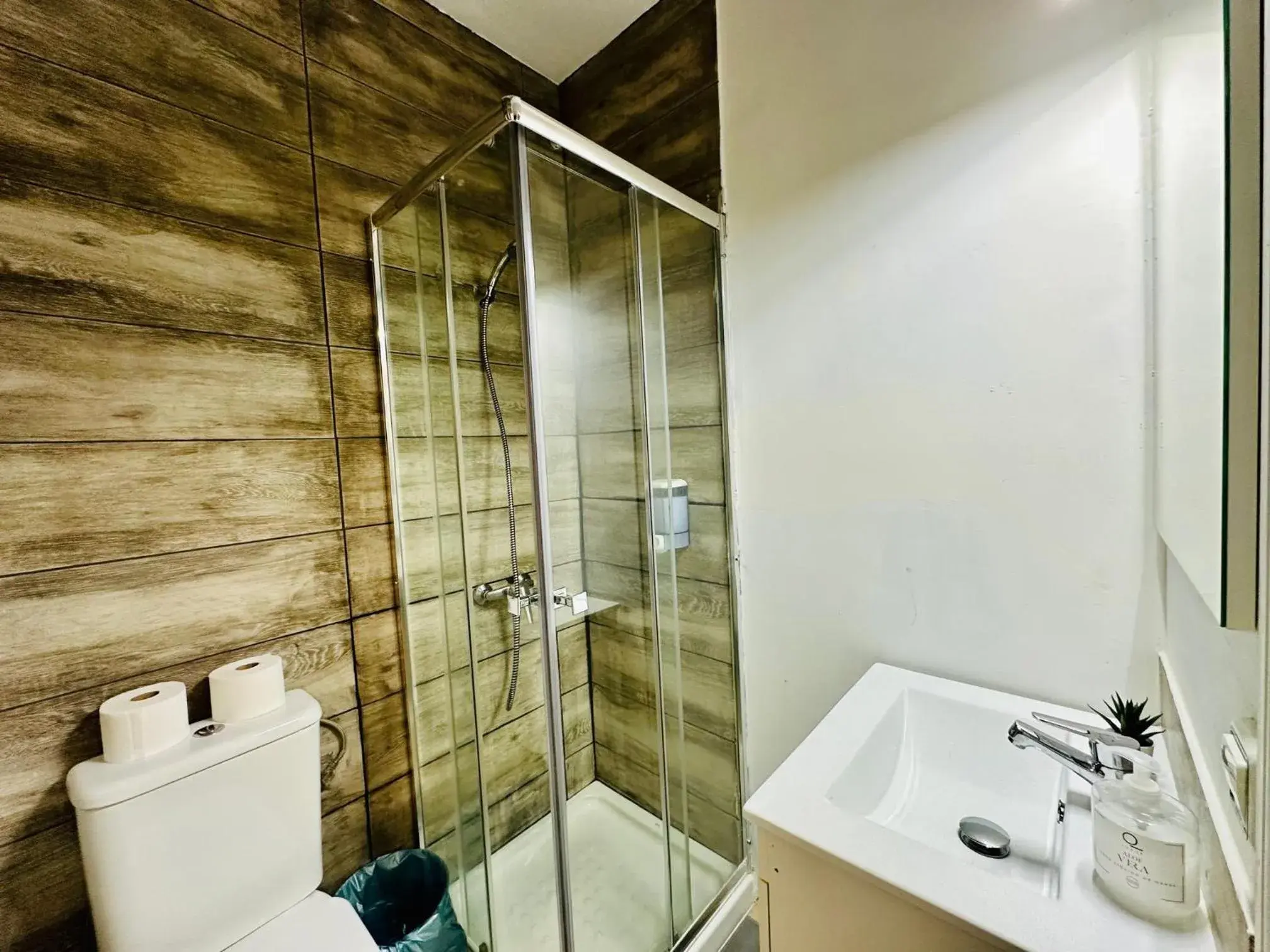 Rooms in Madrid Downtown Rooms in Madrid Downtown