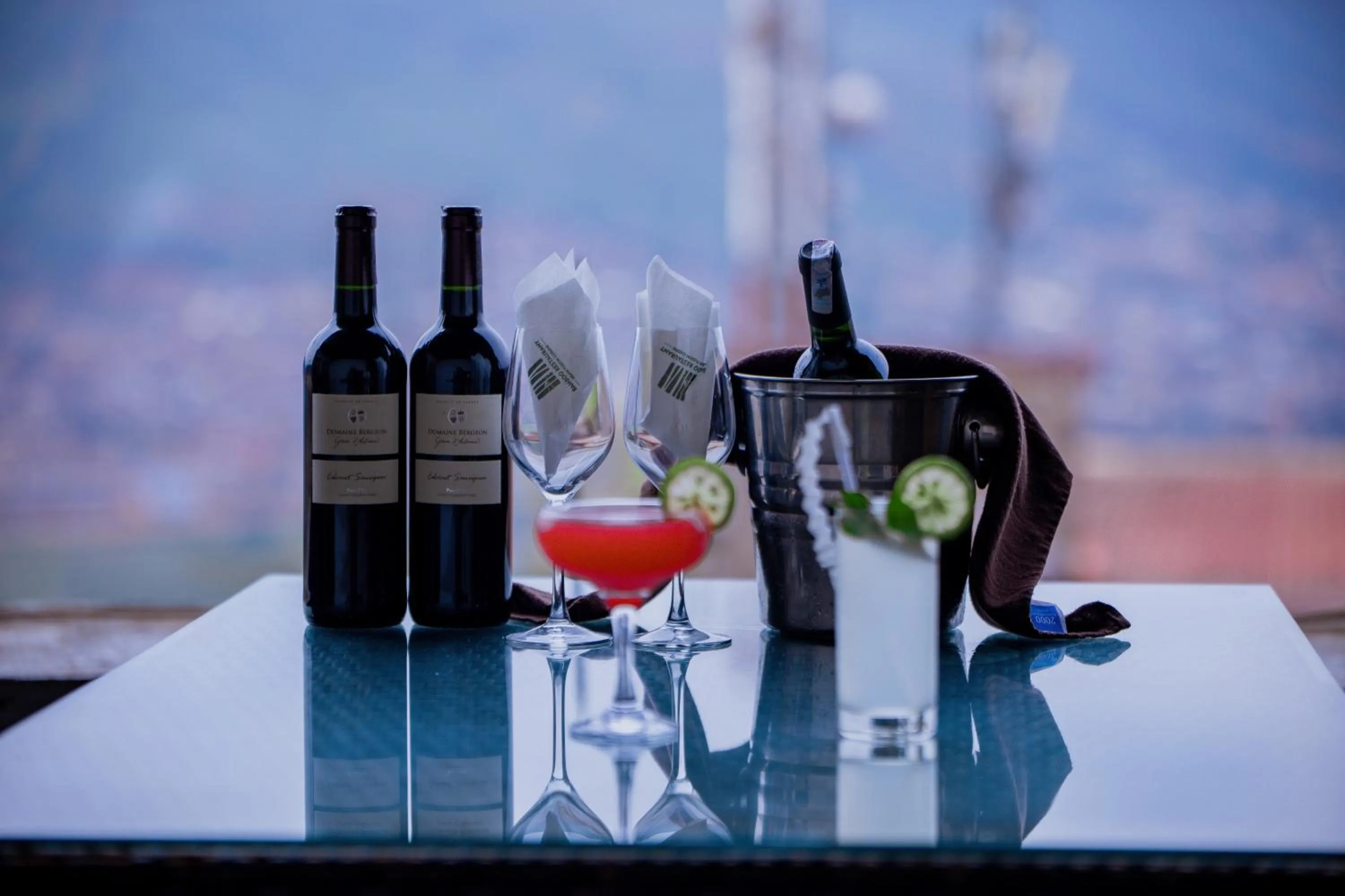 Lounge or bar in 2000 Hotel Downtown Kigali