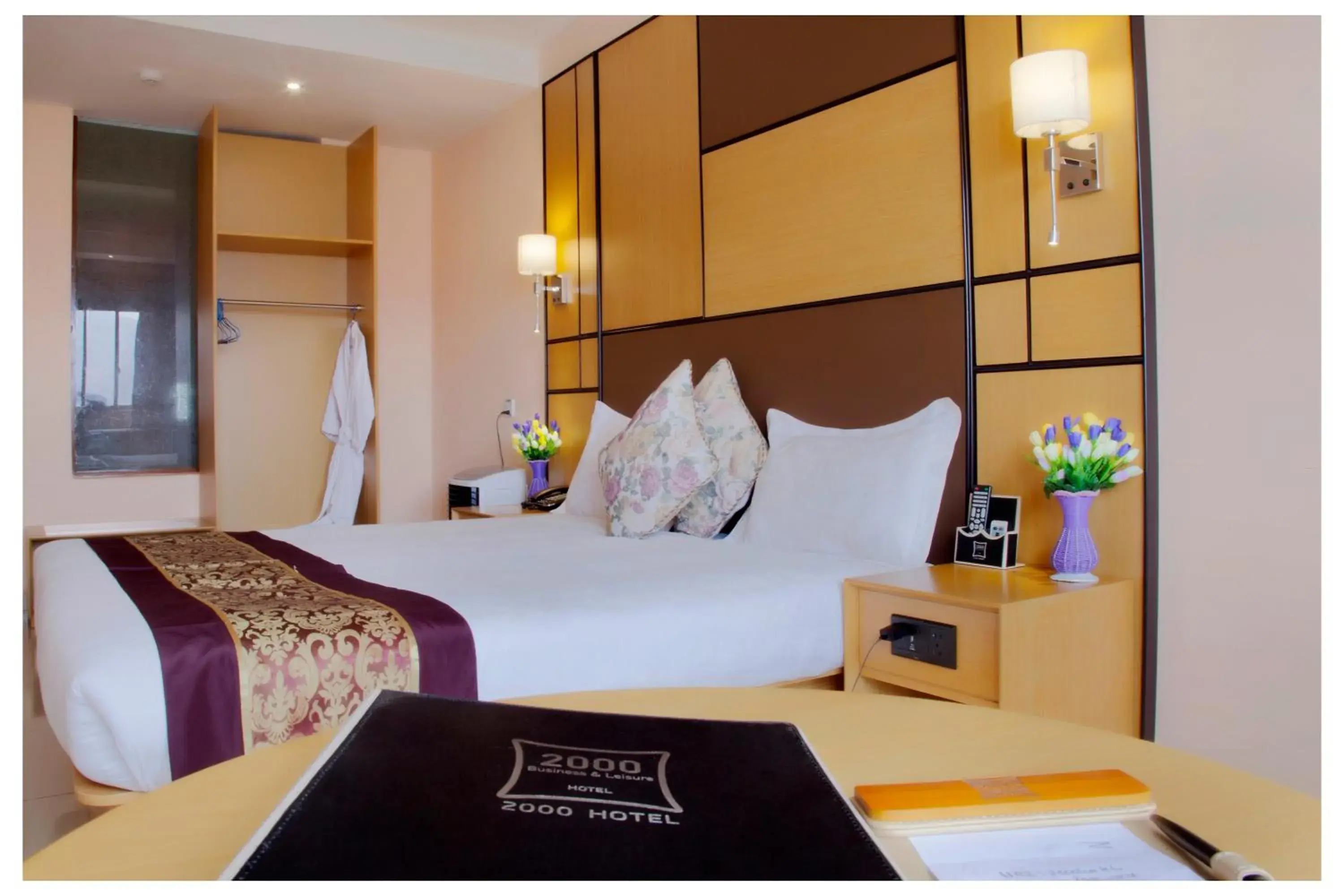 Bed in 2000 Hotel Downtown Kigali Bed in 2000 Hotel Downtown Kigali