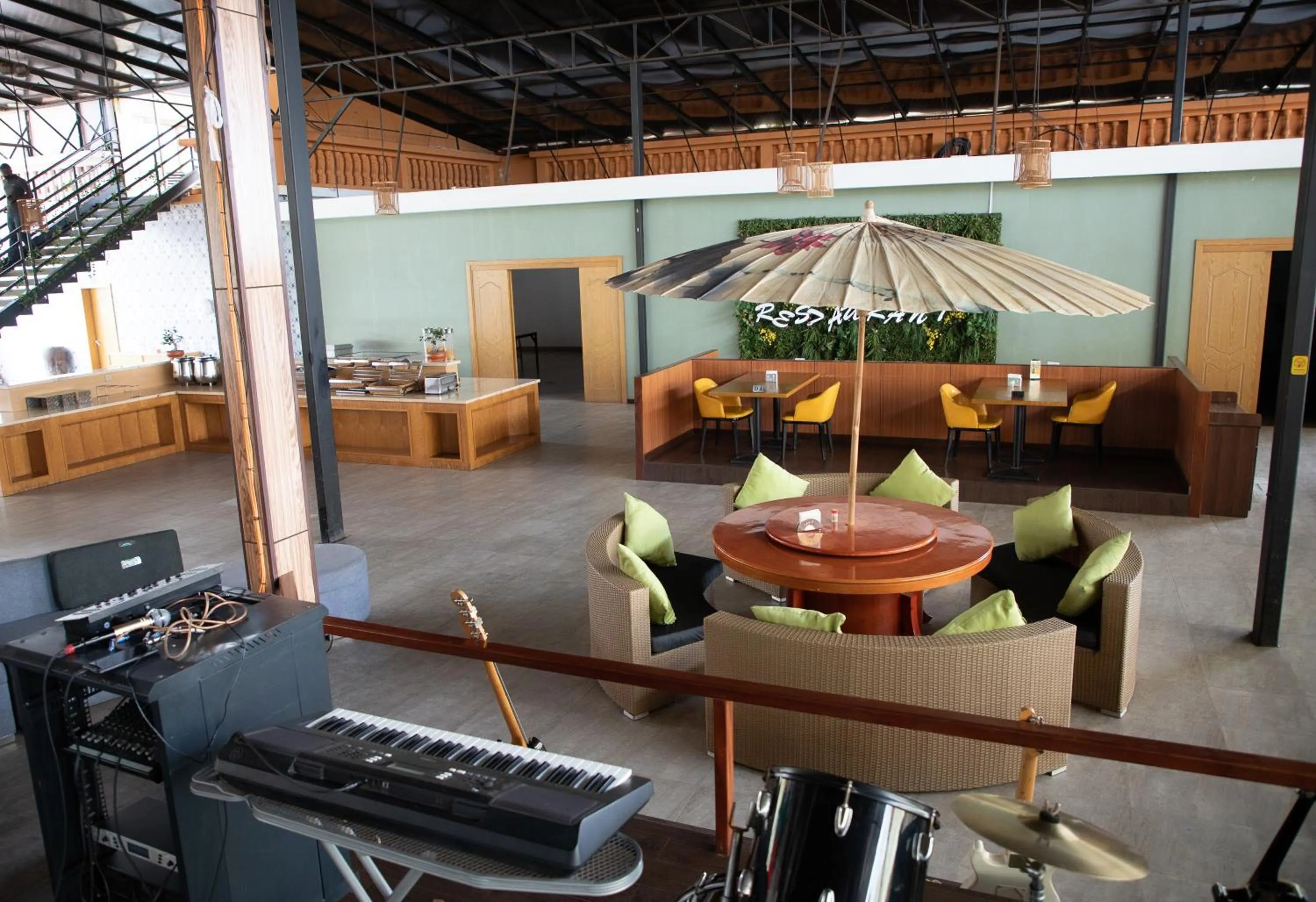 Restaurant/places to eat in 2000 Hotel Downtown Kigali