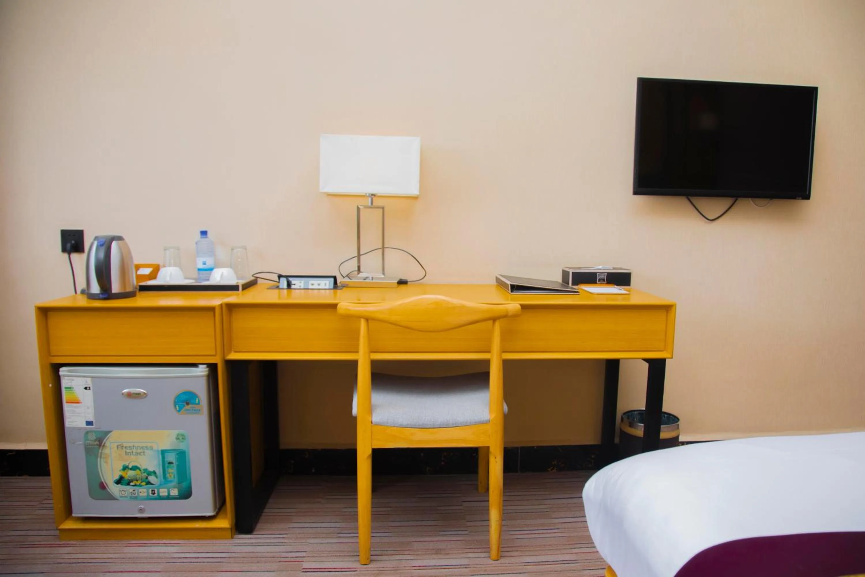 Coffee/tea facilities, Bed in 2000 Hotel Downtown Kigali