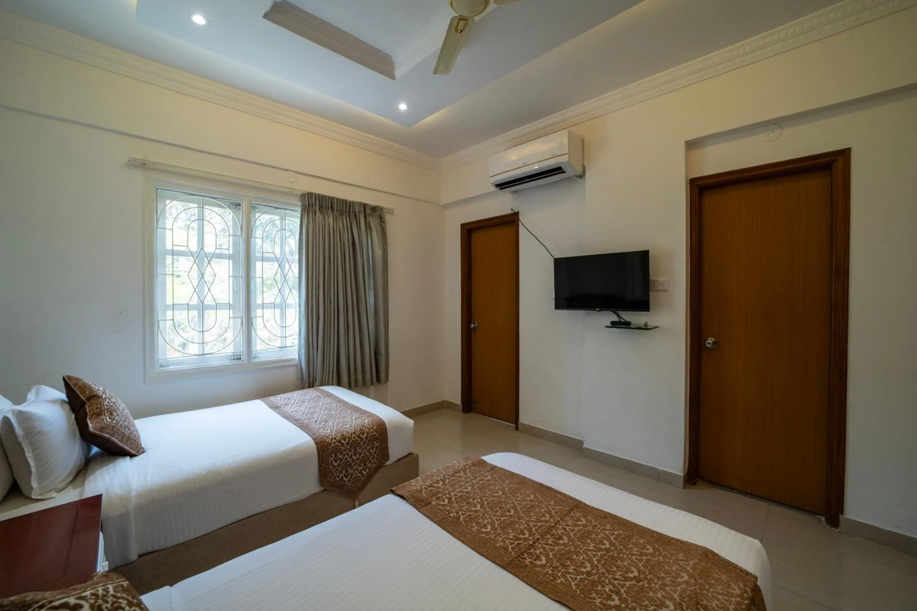 TV and multimedia, Bed in Hyde Park Orchards