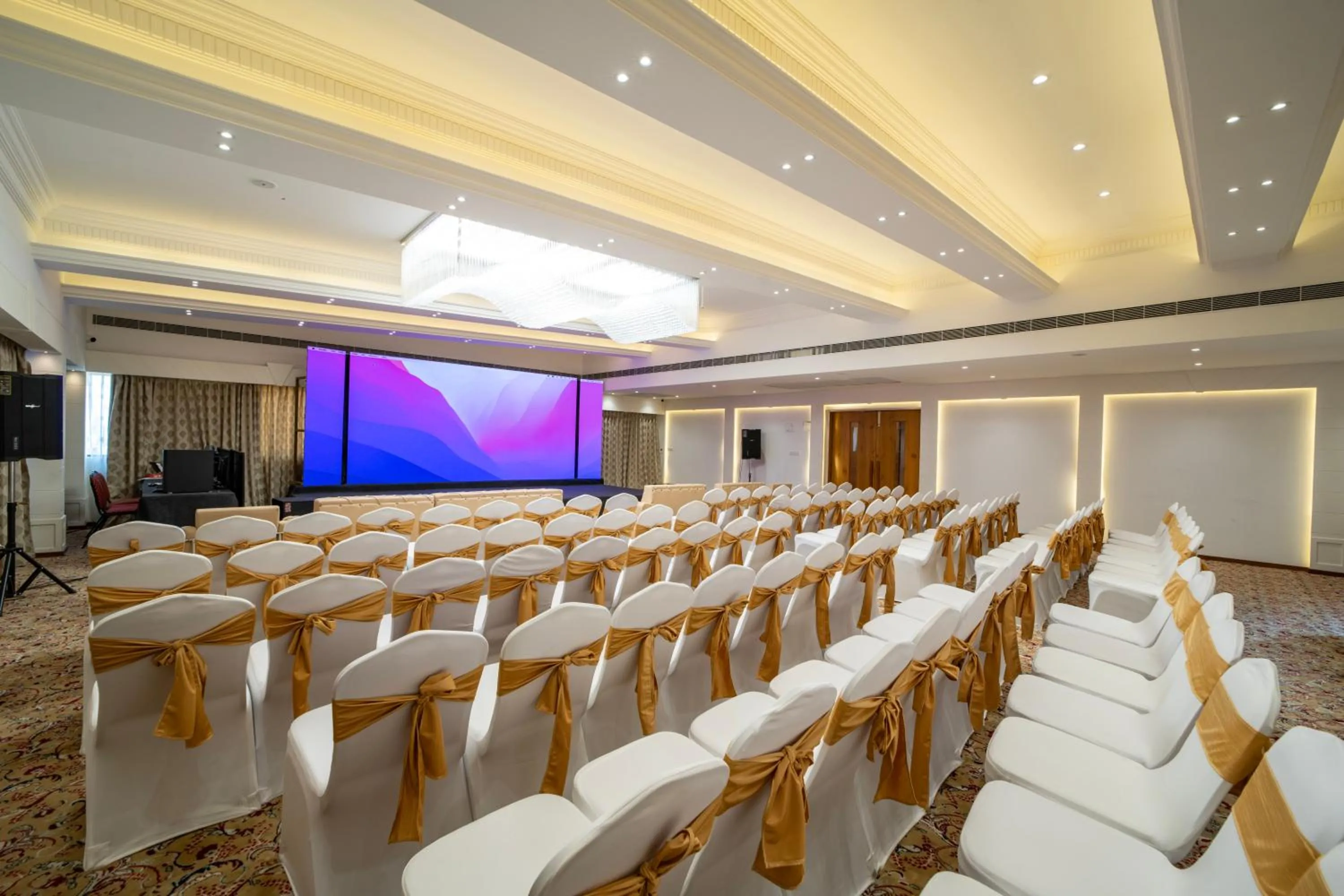 Banquet/Function facilities in Hyde Park Orchards