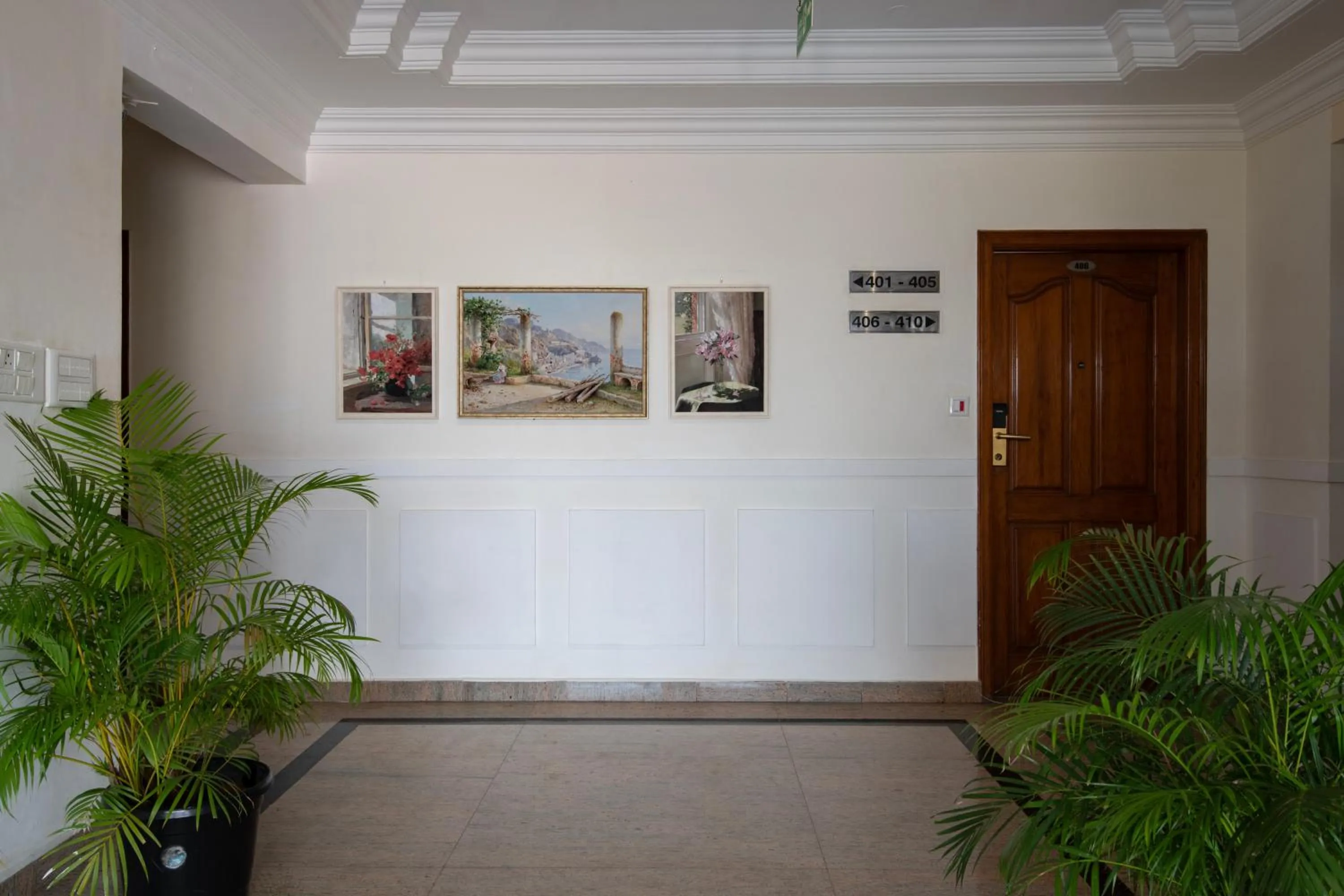 Decorative detail in Hyde Park Orchards