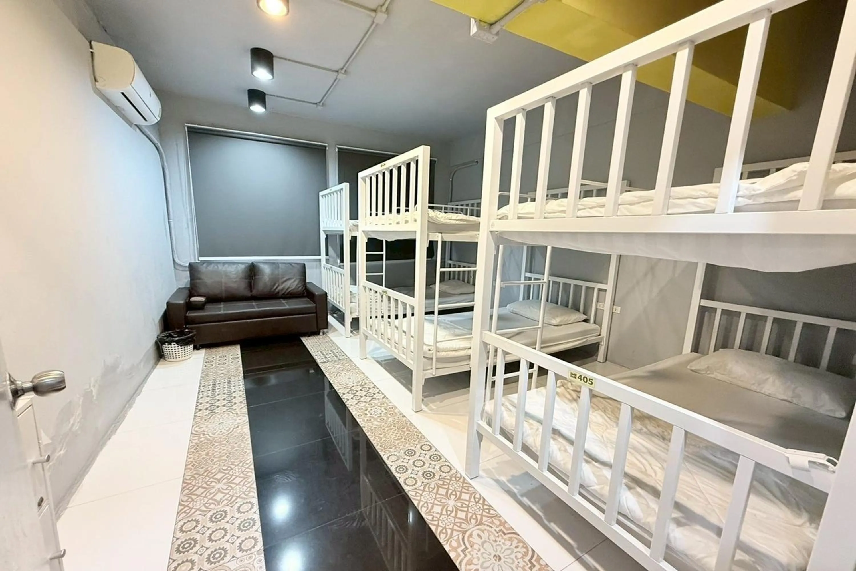 Bedroom, Bed in Sukhum Huai Khwang Guest House