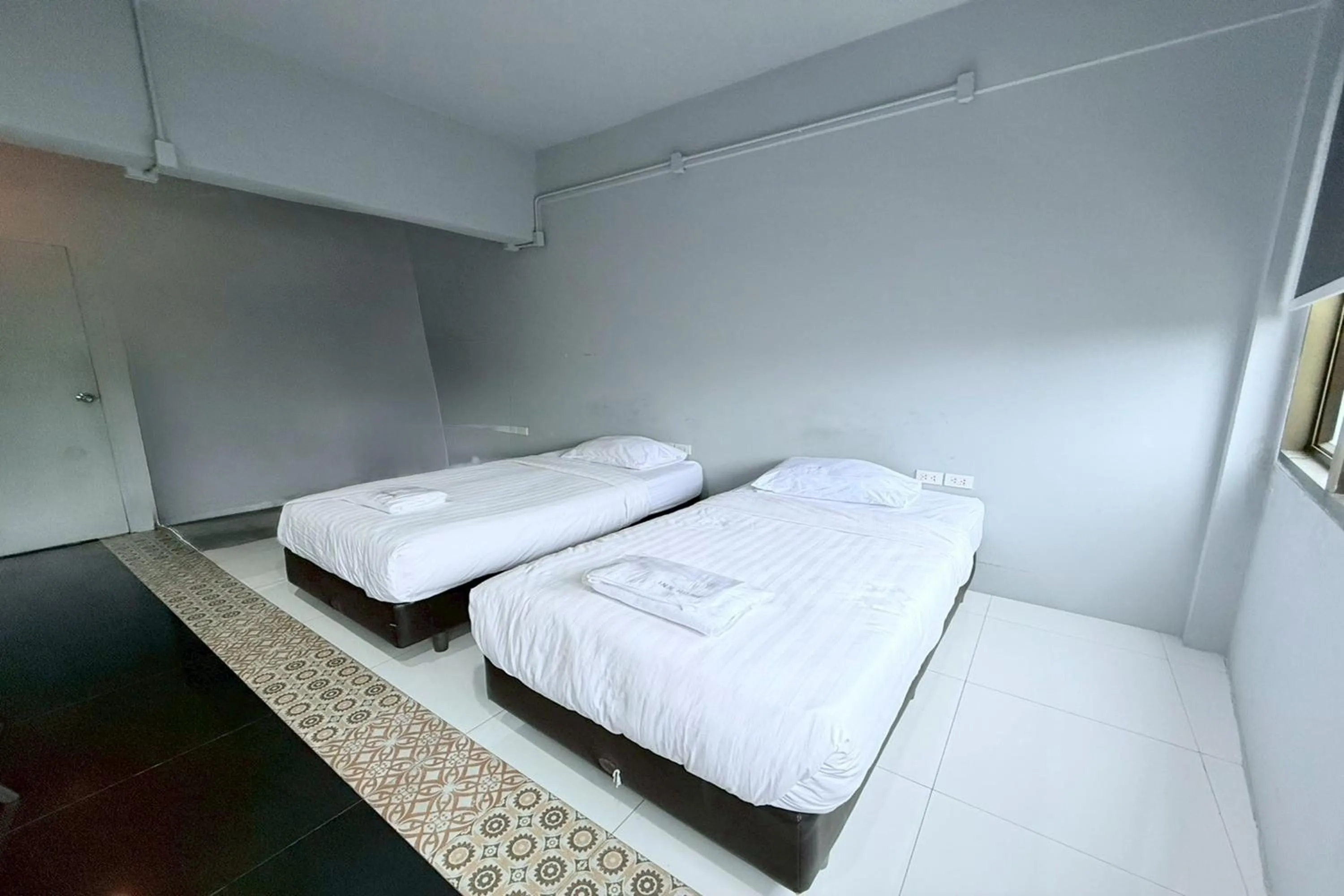 Bedroom, Bed in Sukhum Huai Khwang Guest House