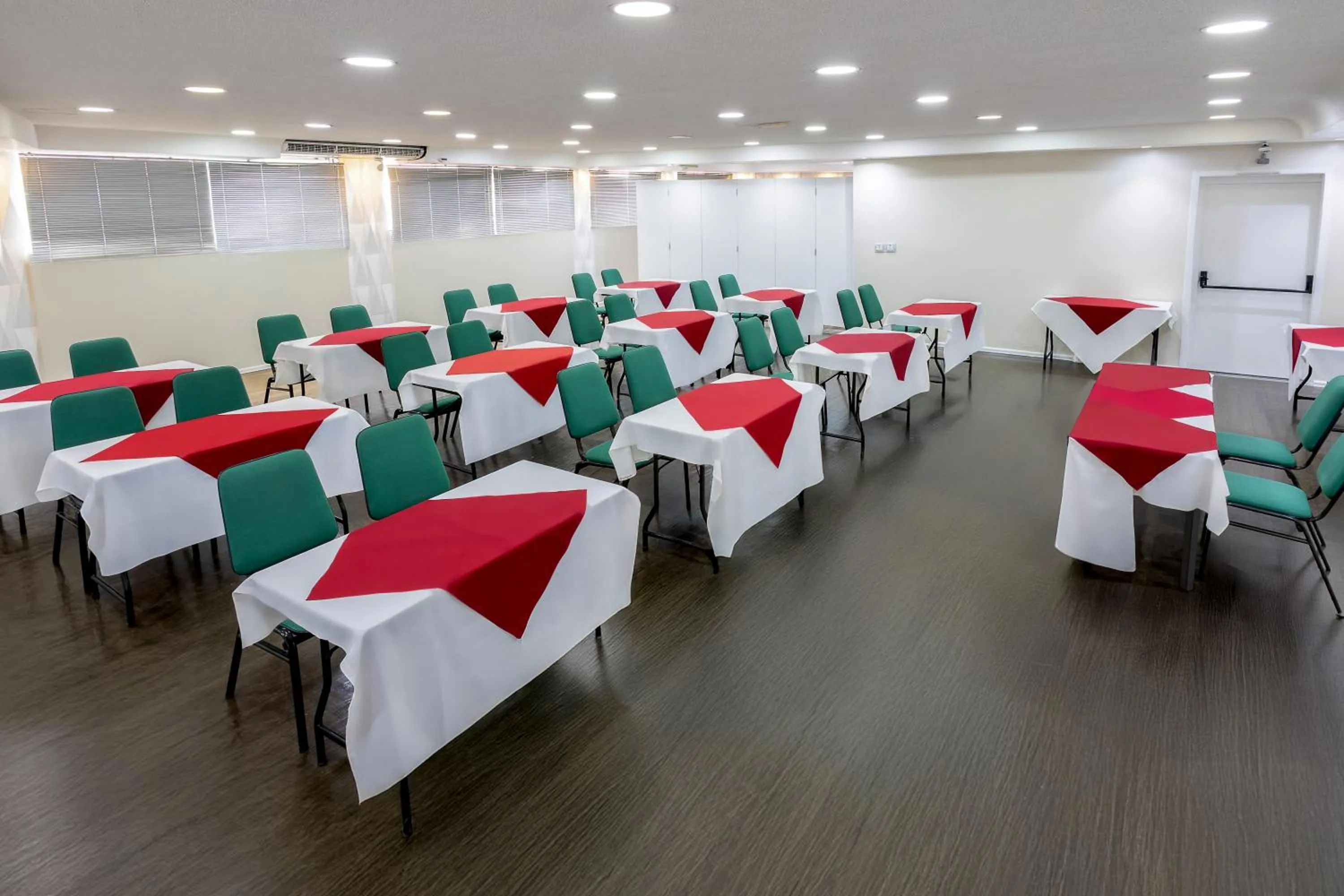 Banquet/Function facilities in Hotel Euro Suite São Paulo by Nacional Inn - A 600 METROS DA RUA 25 DE MARÇO