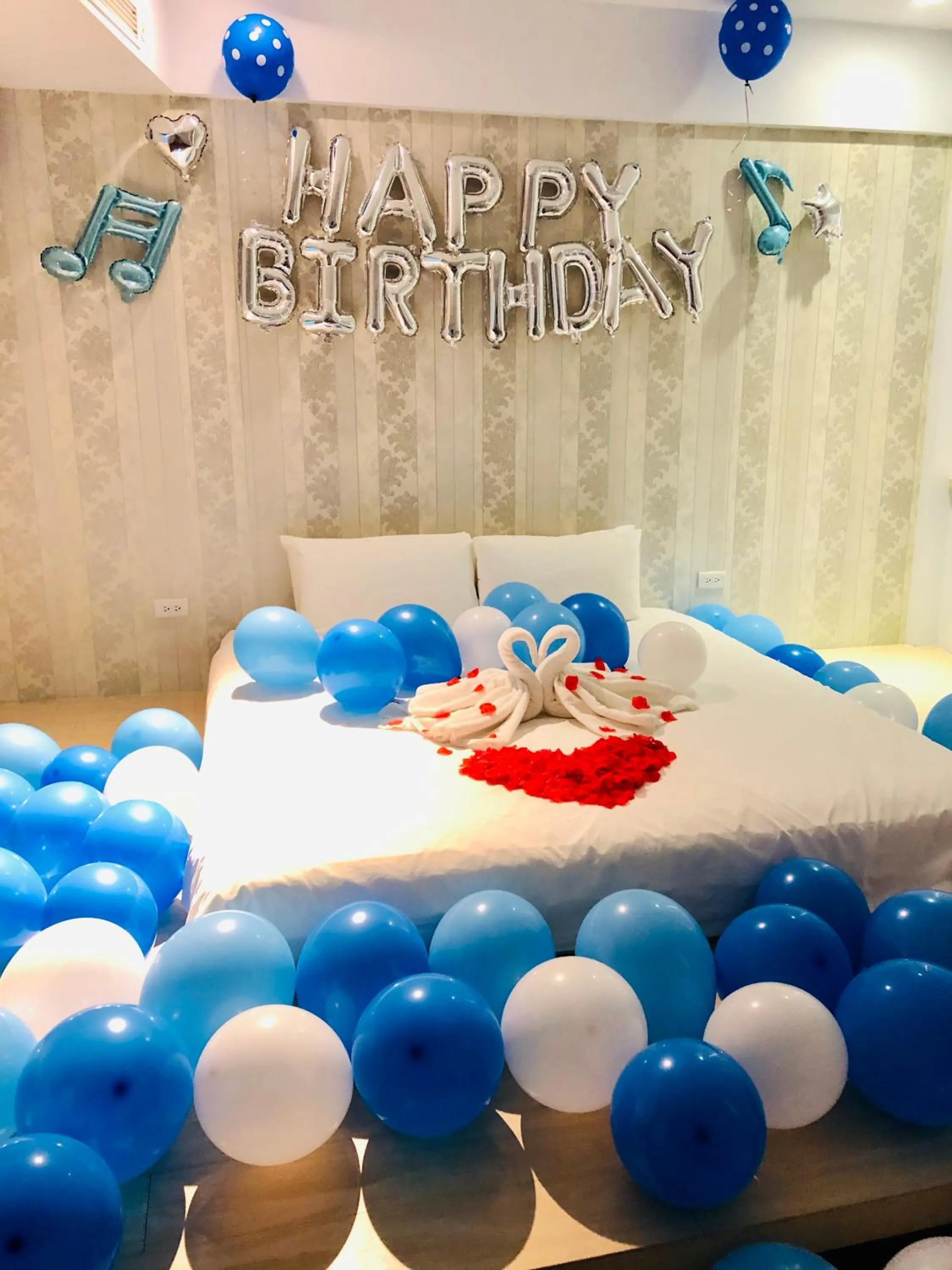 Decorative detail, Bed in Happiness . danshui